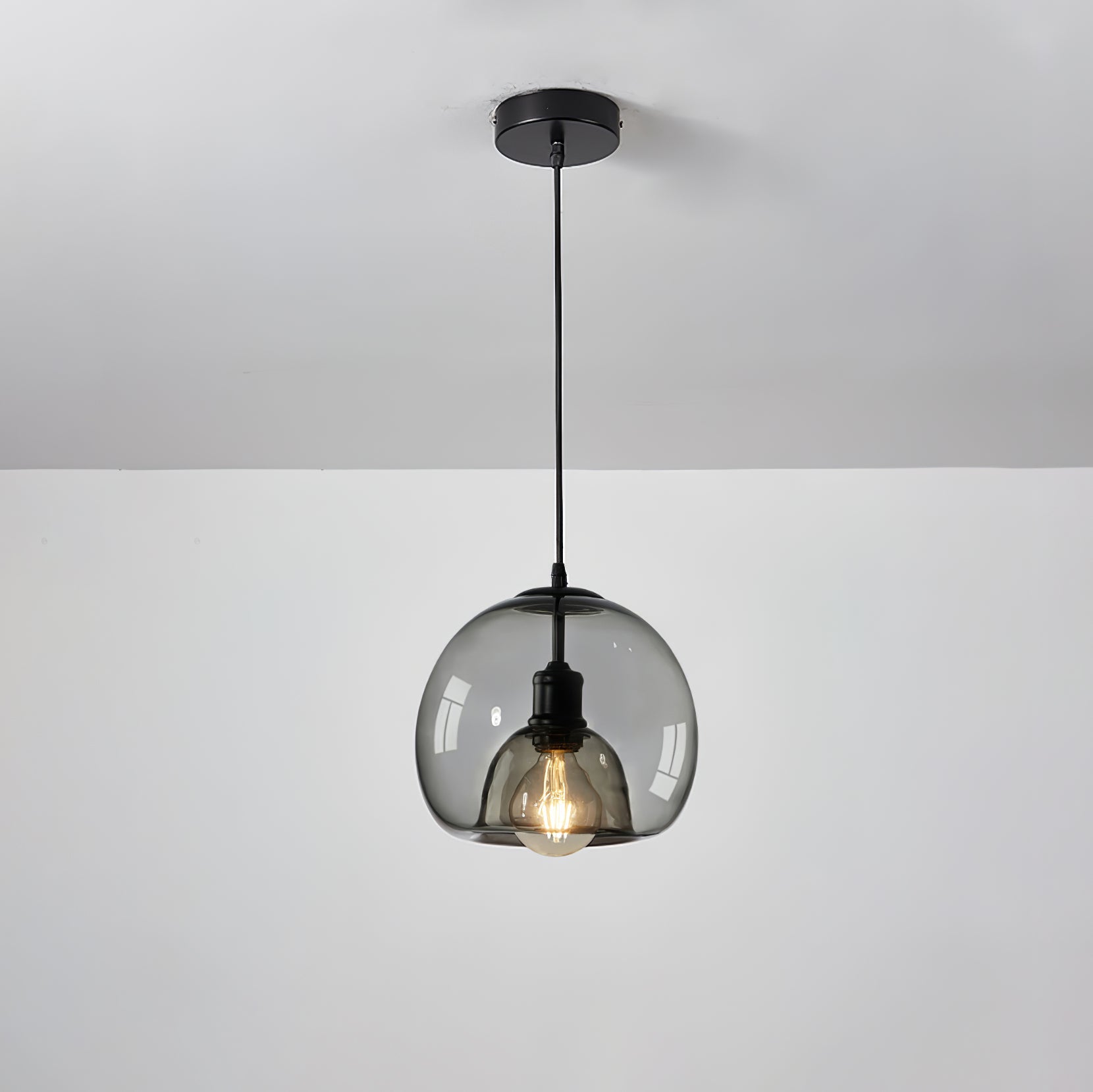 BRAMBLEWOOD WOVEN HANGING LANTERN
