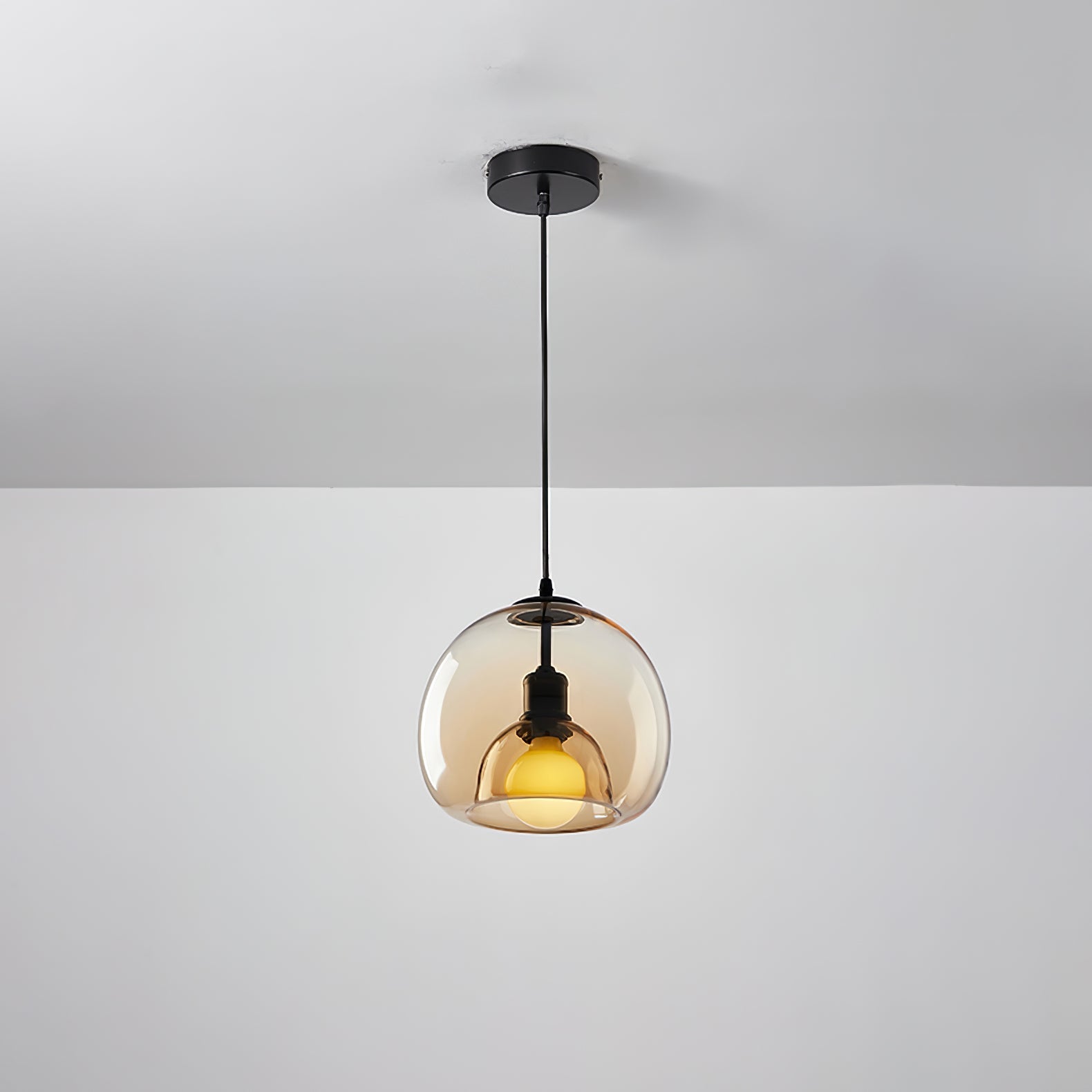 BRAMBLEWOOD WOVEN HANGING LANTERN