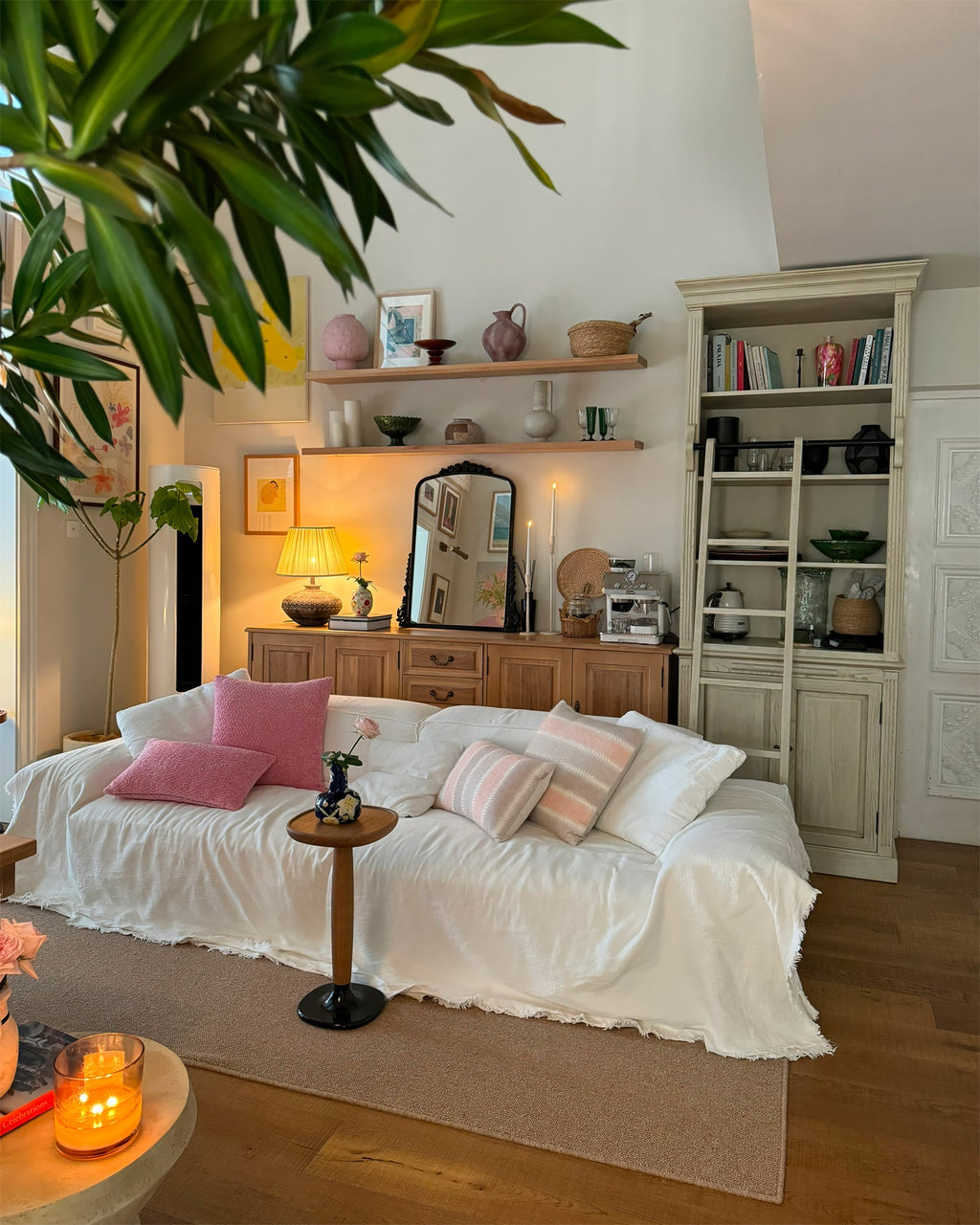Whitmore Porcelain Glow Table Light
