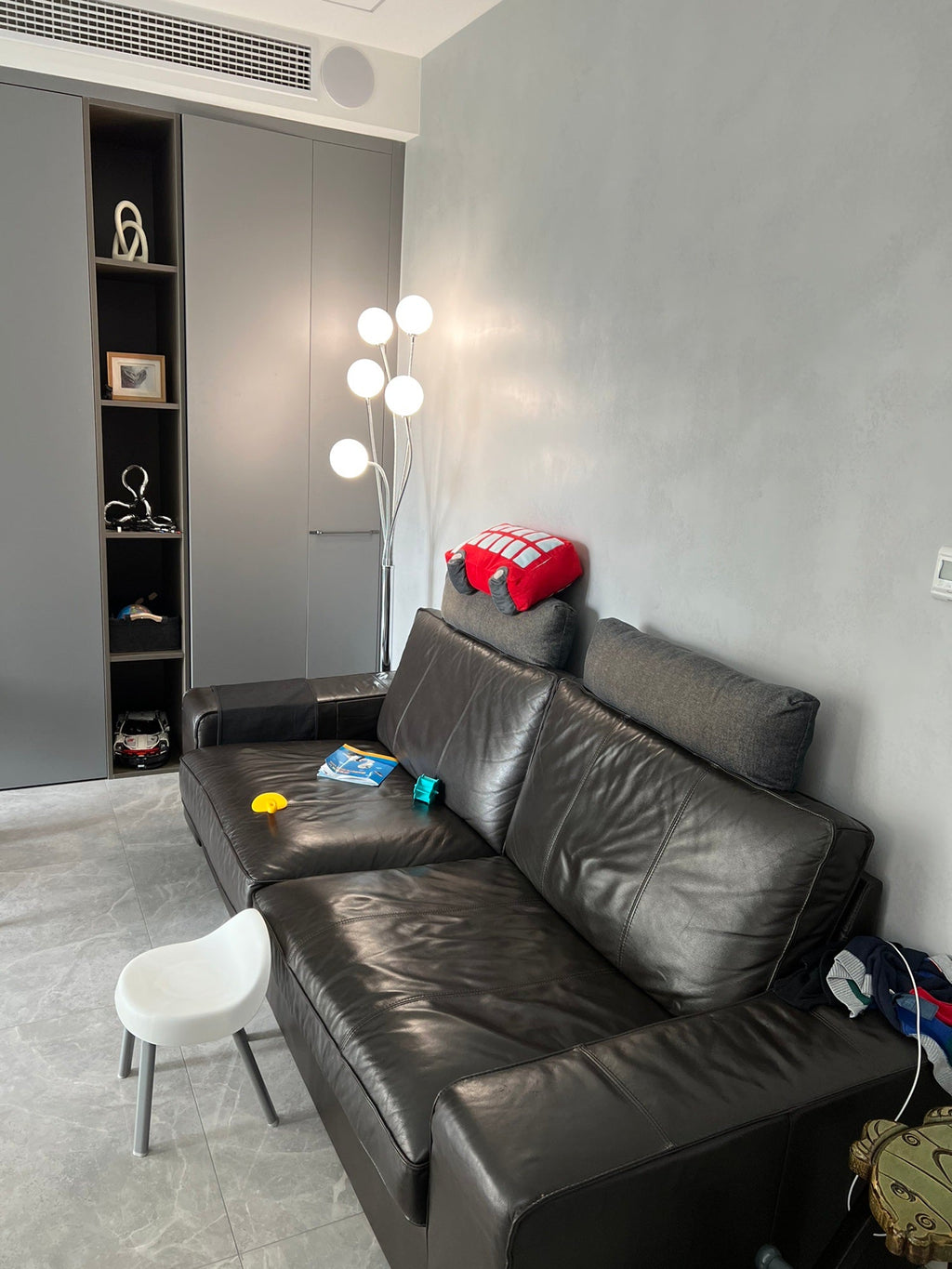 ORENDA VISIONARY SPHERE FLOOR LIGHT