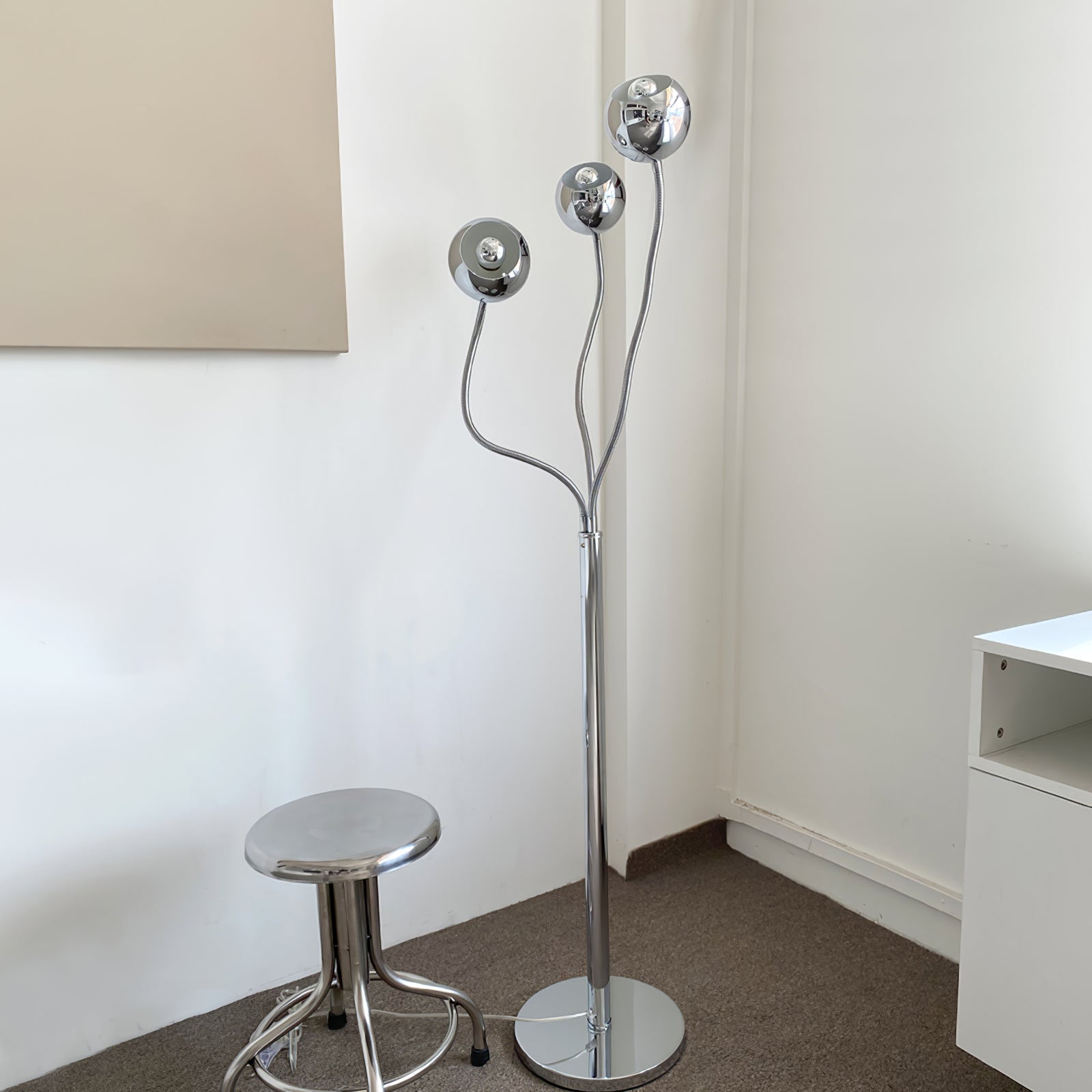 ORENDA VISIONARY SPHERE FLOOR LIGHT