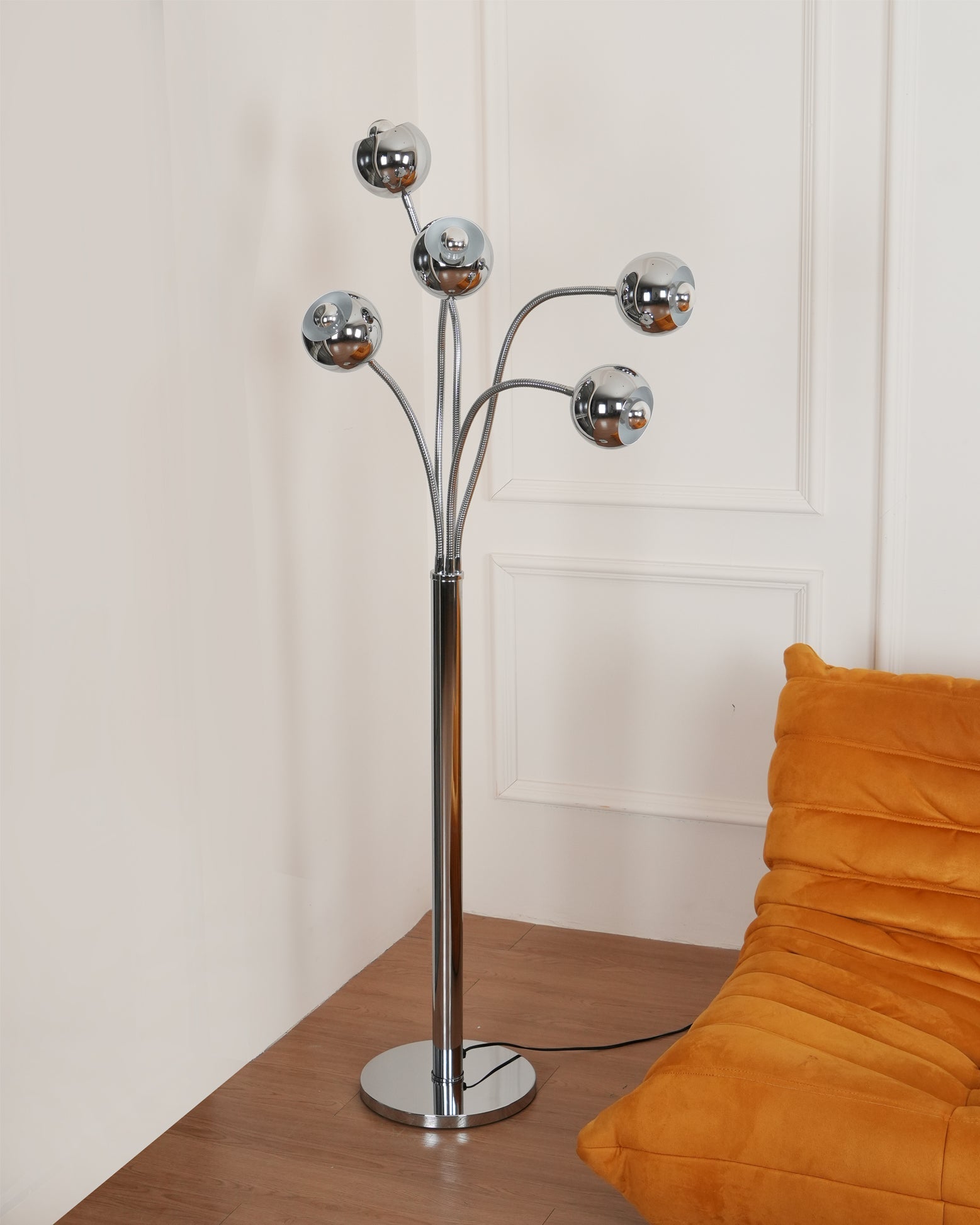 ORENDA VISIONARY SPHERE FLOOR LIGHT