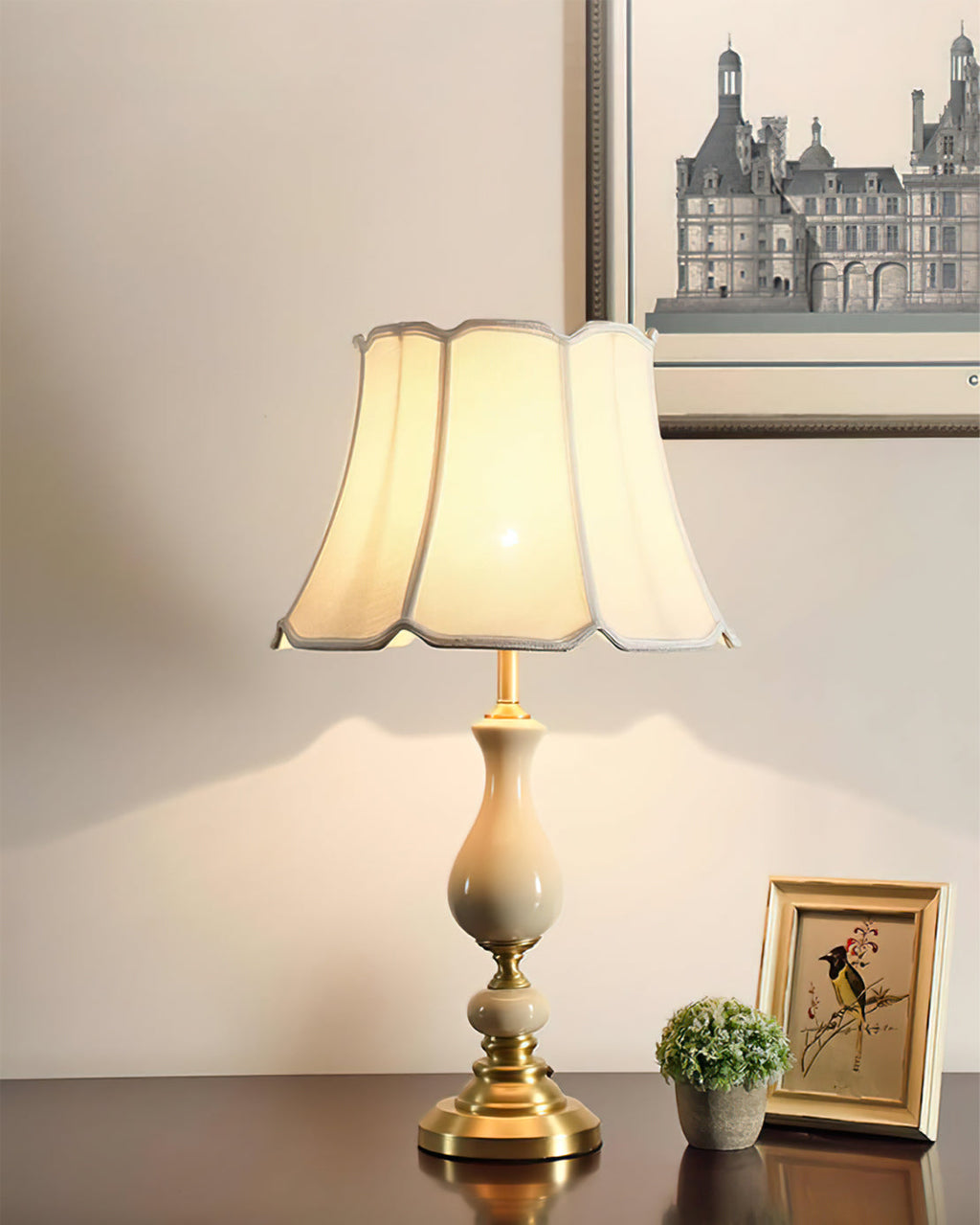 BRAMBLEWOOD ILLUMINATED NIGHTSTAND LANTERN
