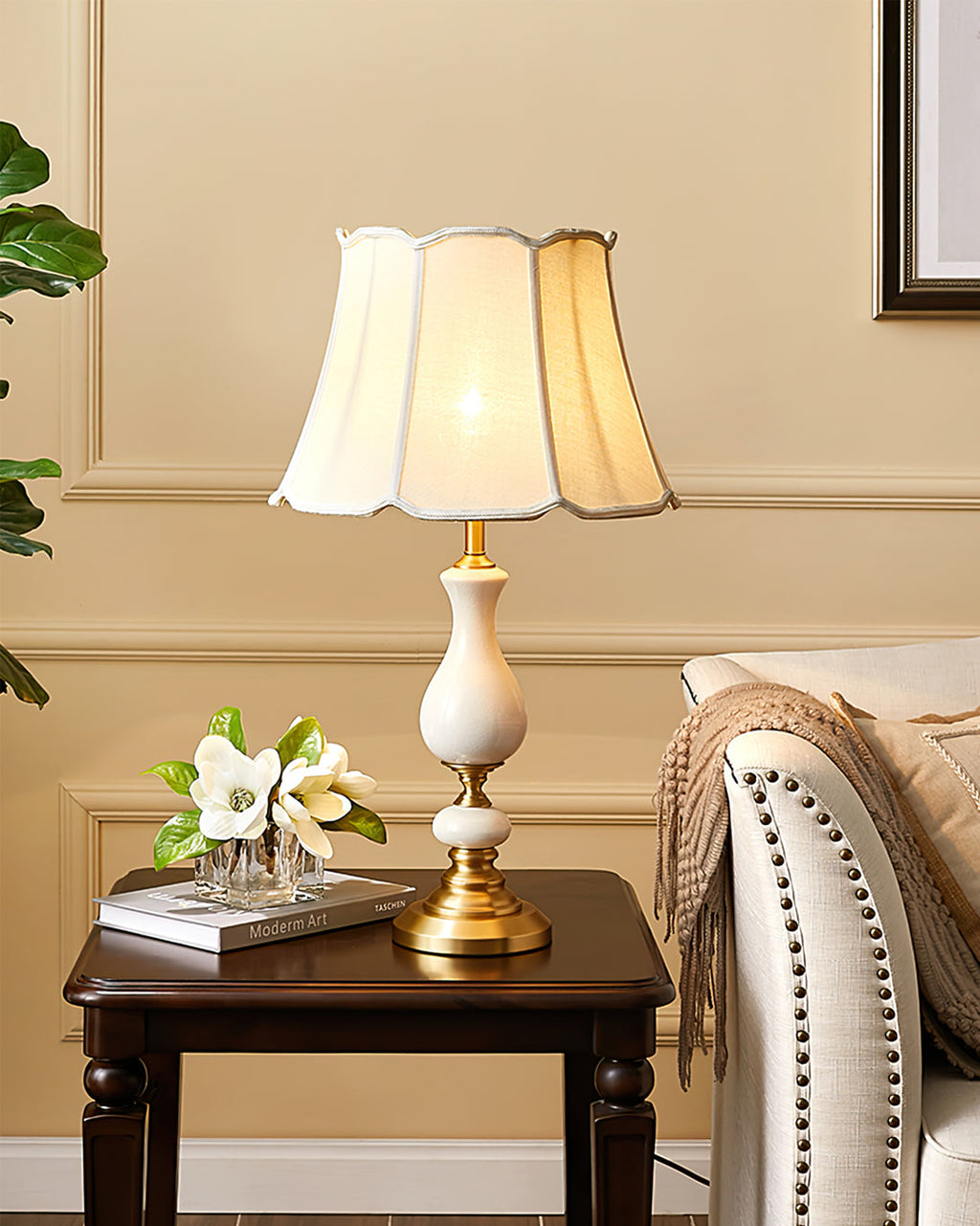 BRAMBLEWOOD ILLUMINATED NIGHTSTAND LANTERN