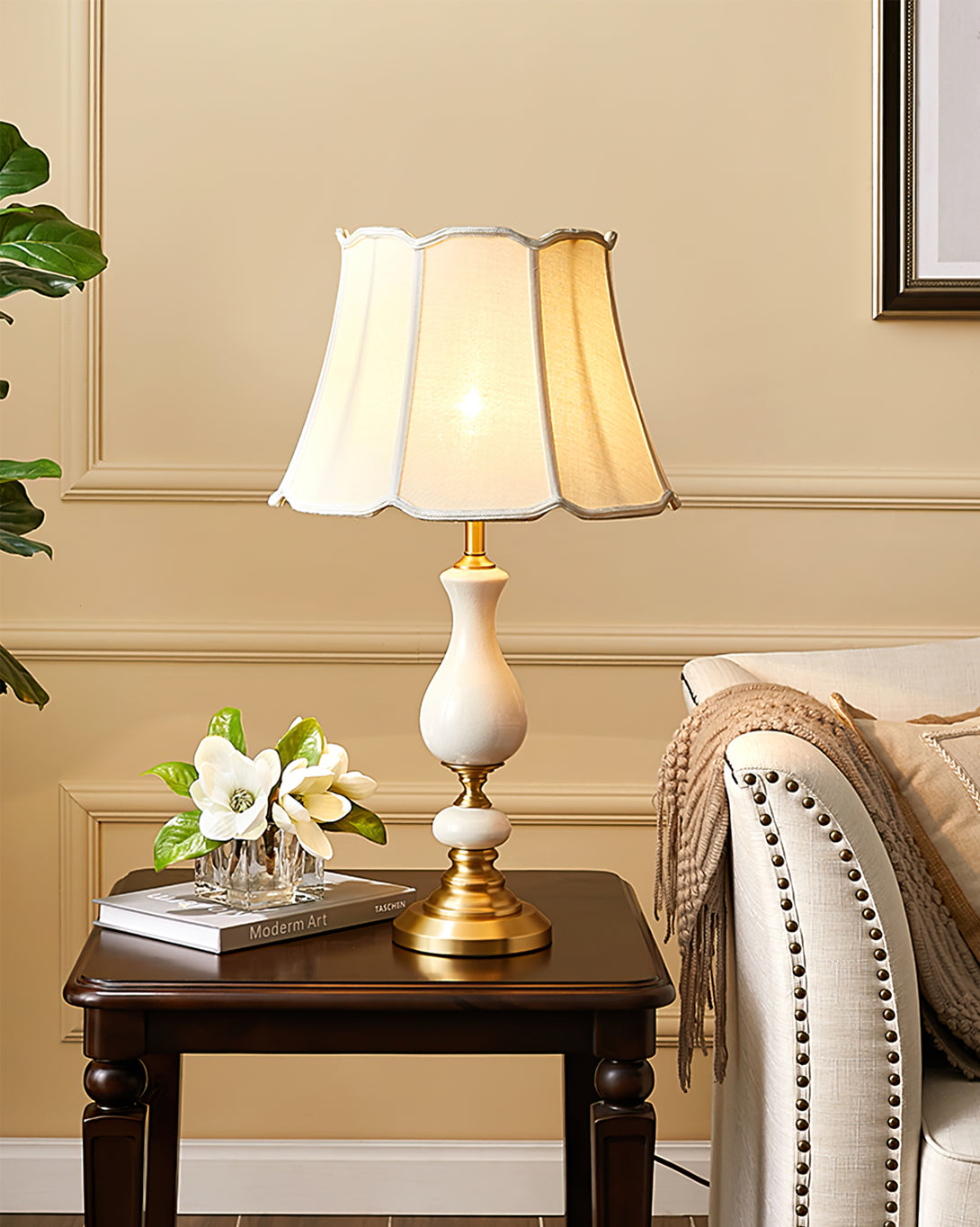 BRAMBLEWOOD ILLUMINATED NIGHTSTAND LANTERN