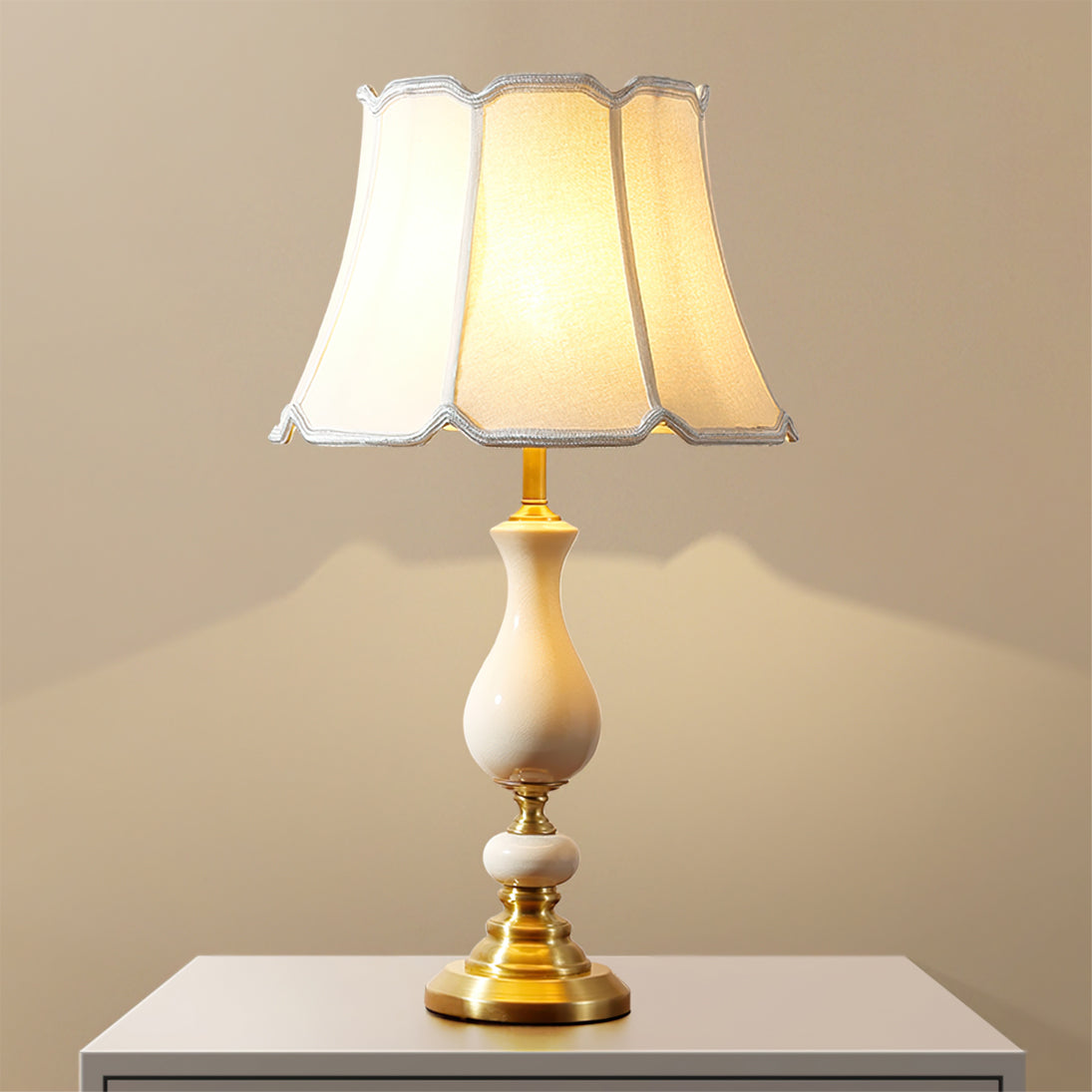 BRAMBLEWOOD ILLUMINATED NIGHTSTAND LANTERN