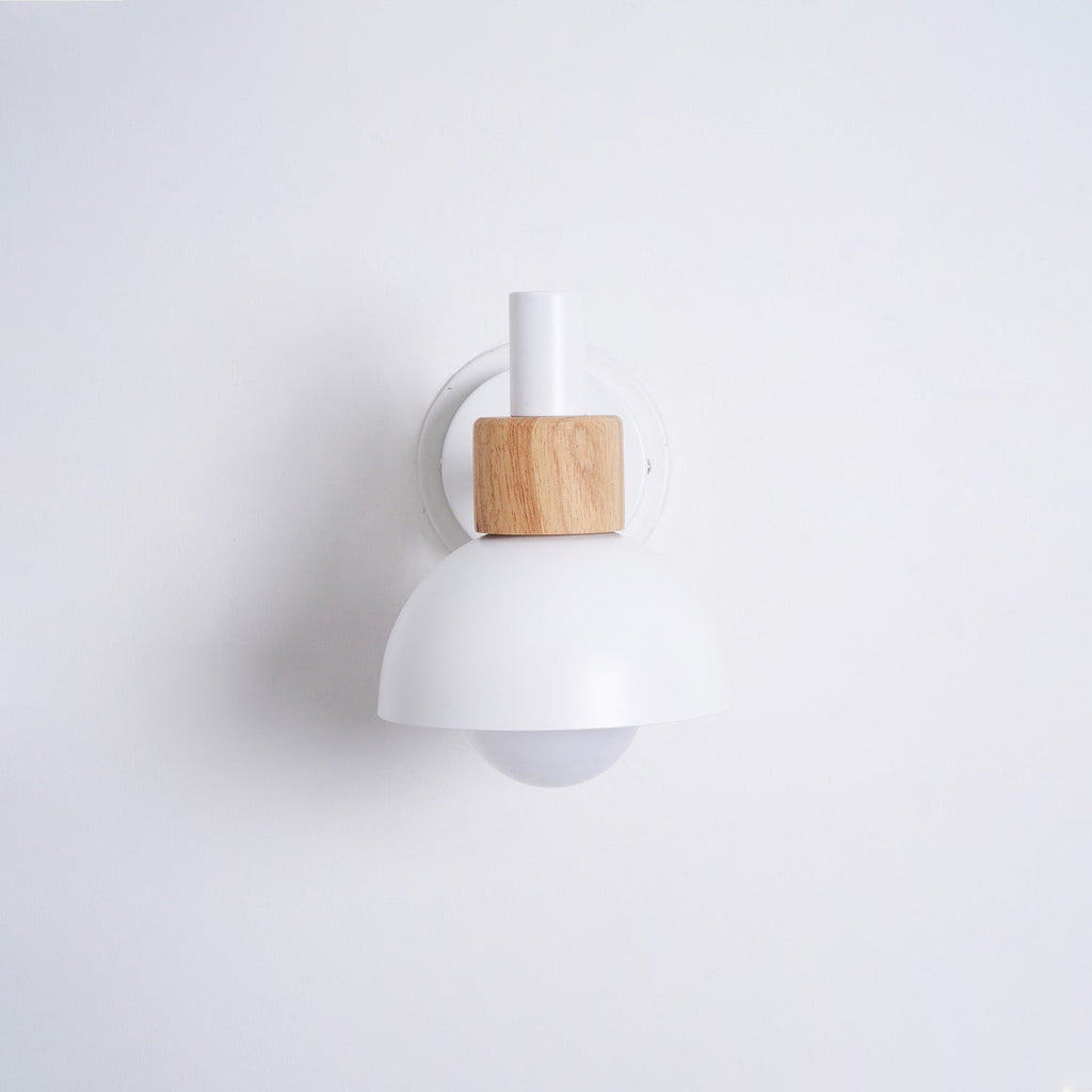BRAMBLETON AMBER GLOW WALL SCONCE