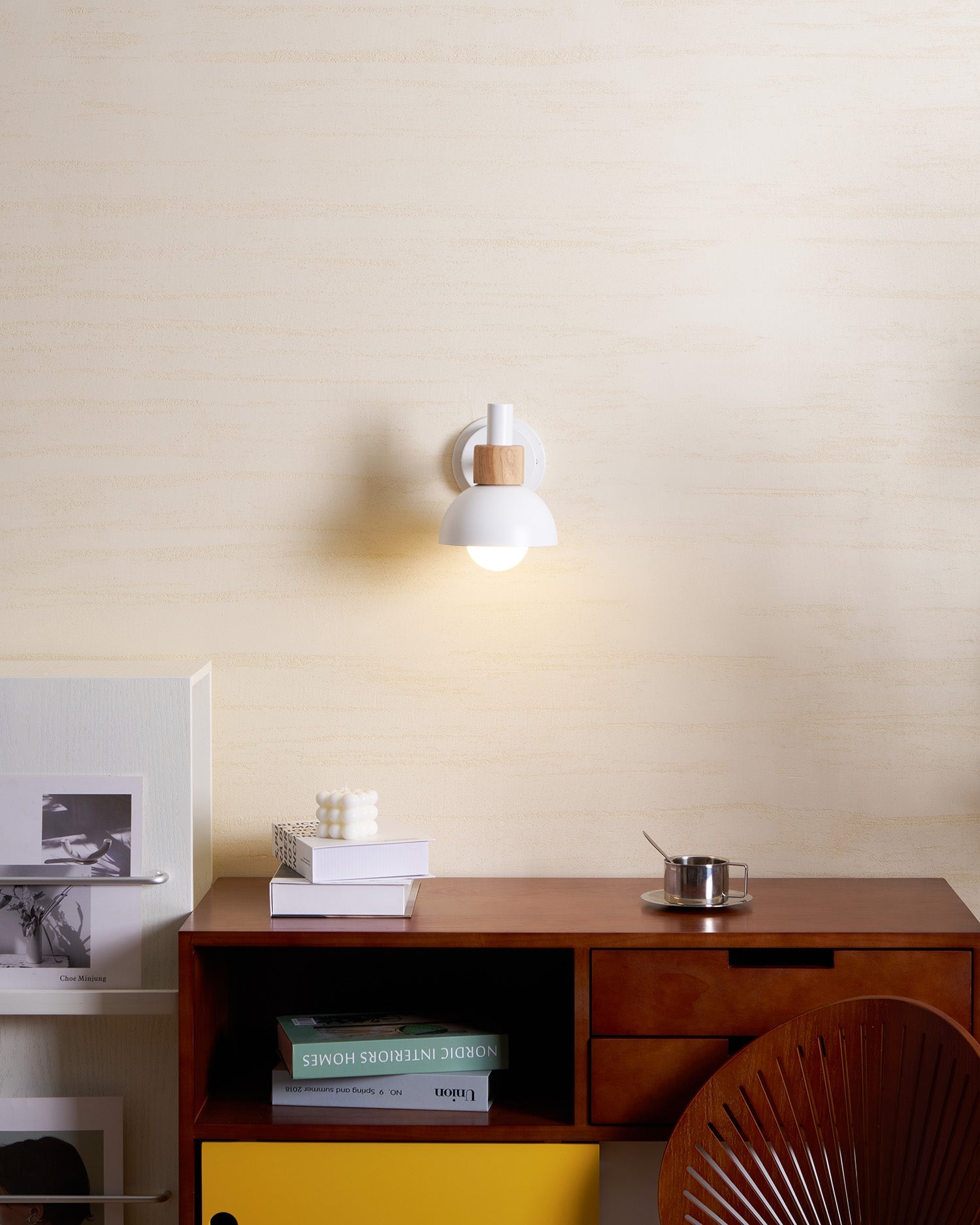 BRAMBLETON AMBER GLOW WALL SCONCE