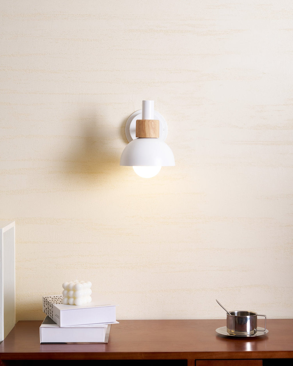 BRAMBLETON AMBER GLOW WALL SCONCE
