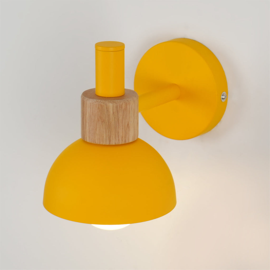 BRAMBLETON AMBER GLOW WALL SCONCE