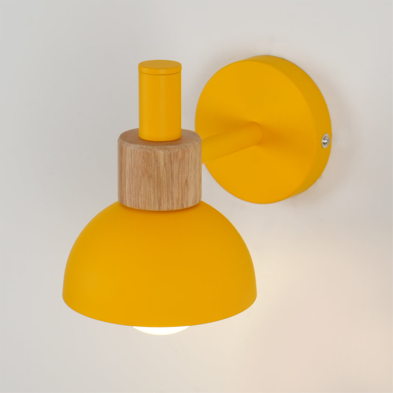 BRAMBLETON AMBER GLOW WALL SCONCE