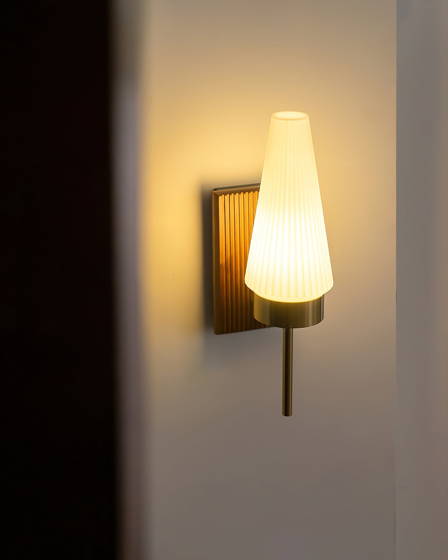 Langley Vintage Lantern Wall Fixture