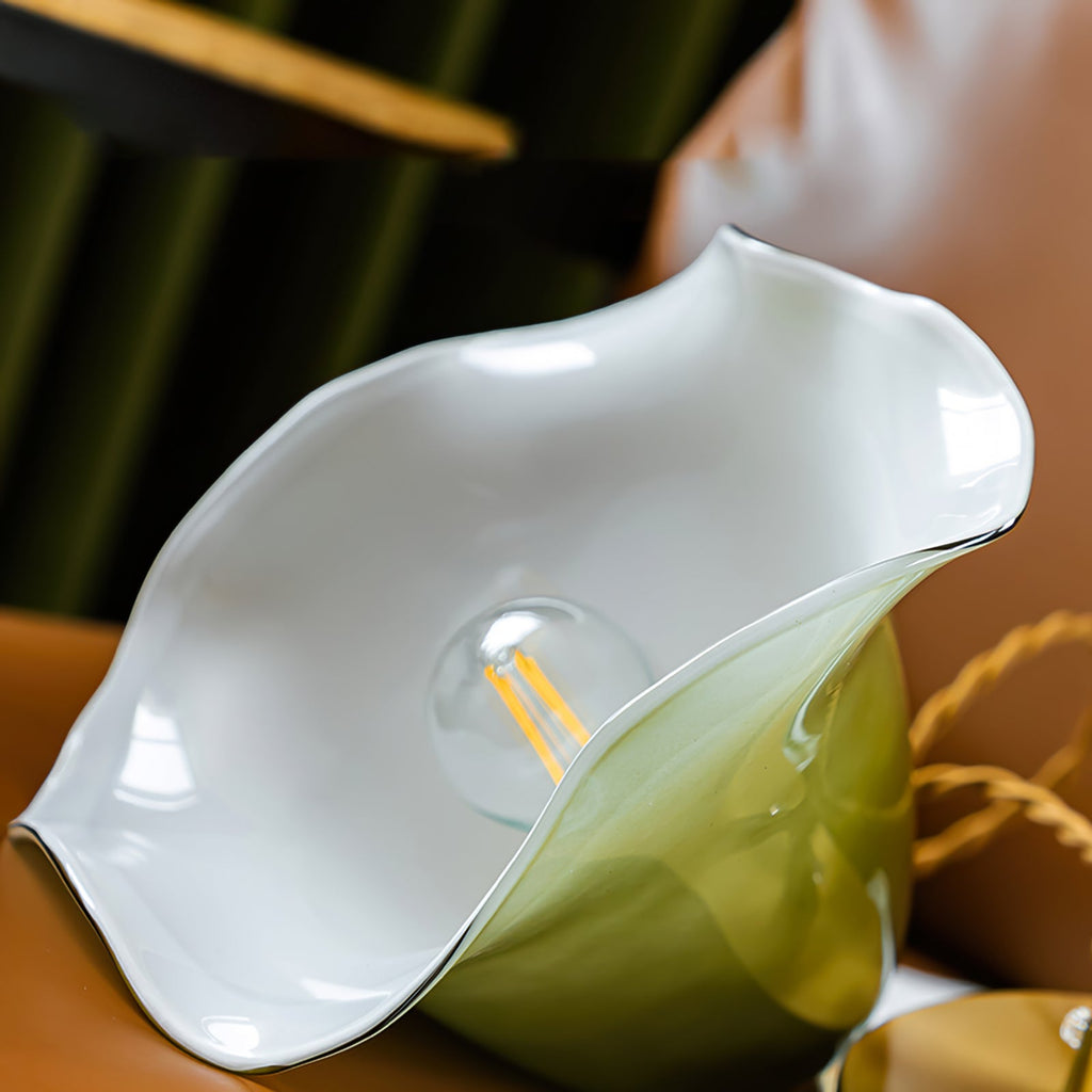 RAVENSHIRE HANGING GLASS ILLUMINATOR