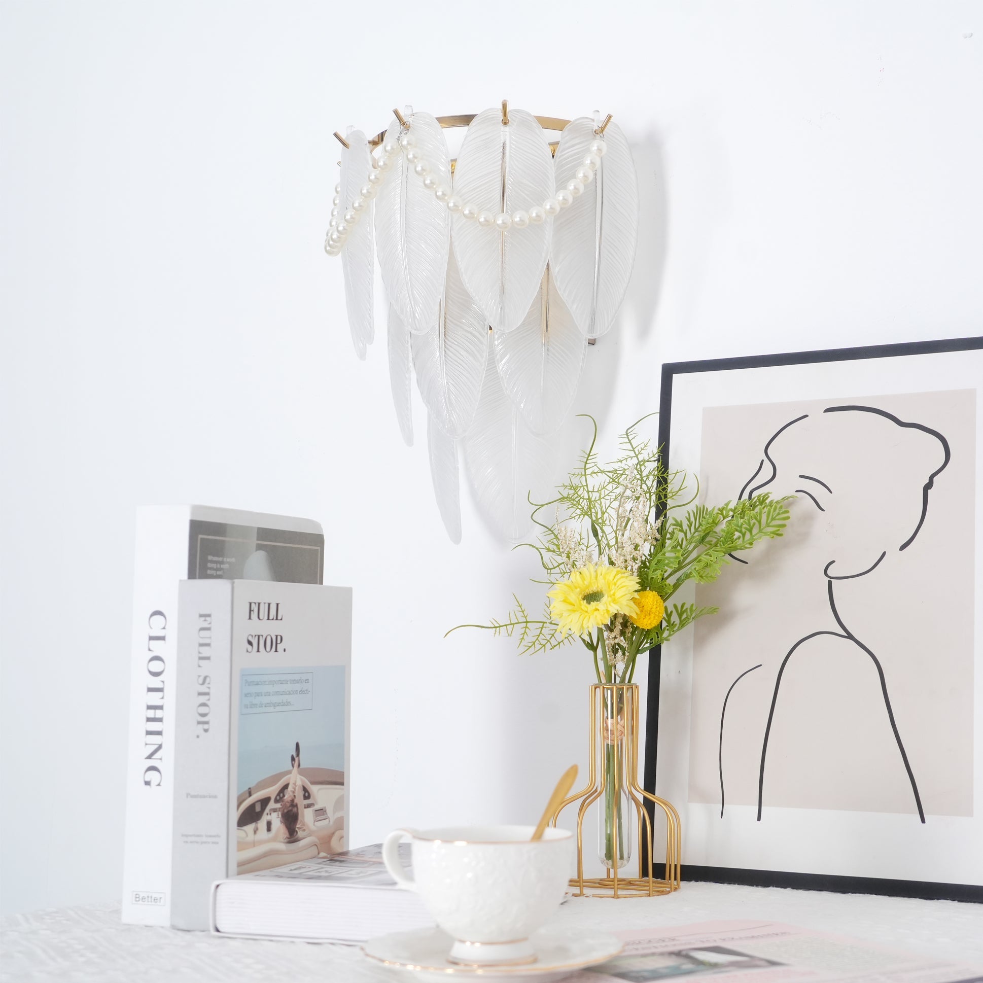 WINDSOR PLUME ILLUMINATED SCONCE