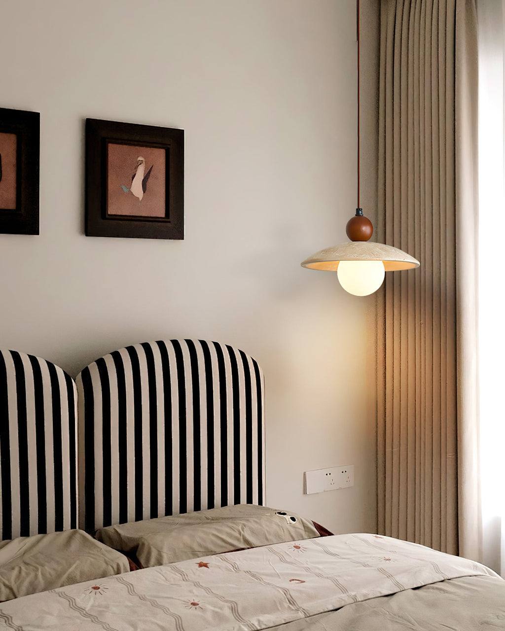 RAVENSHIRE GLOWING ORB PENDANT LIGHT