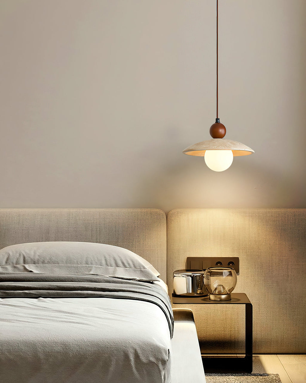 RAVENSHIRE GLOWING ORB PENDANT LIGHT