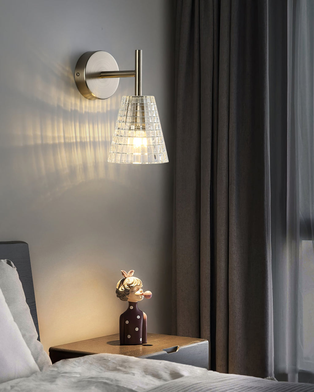 Winthrop Crystal Prism Wall Sconce