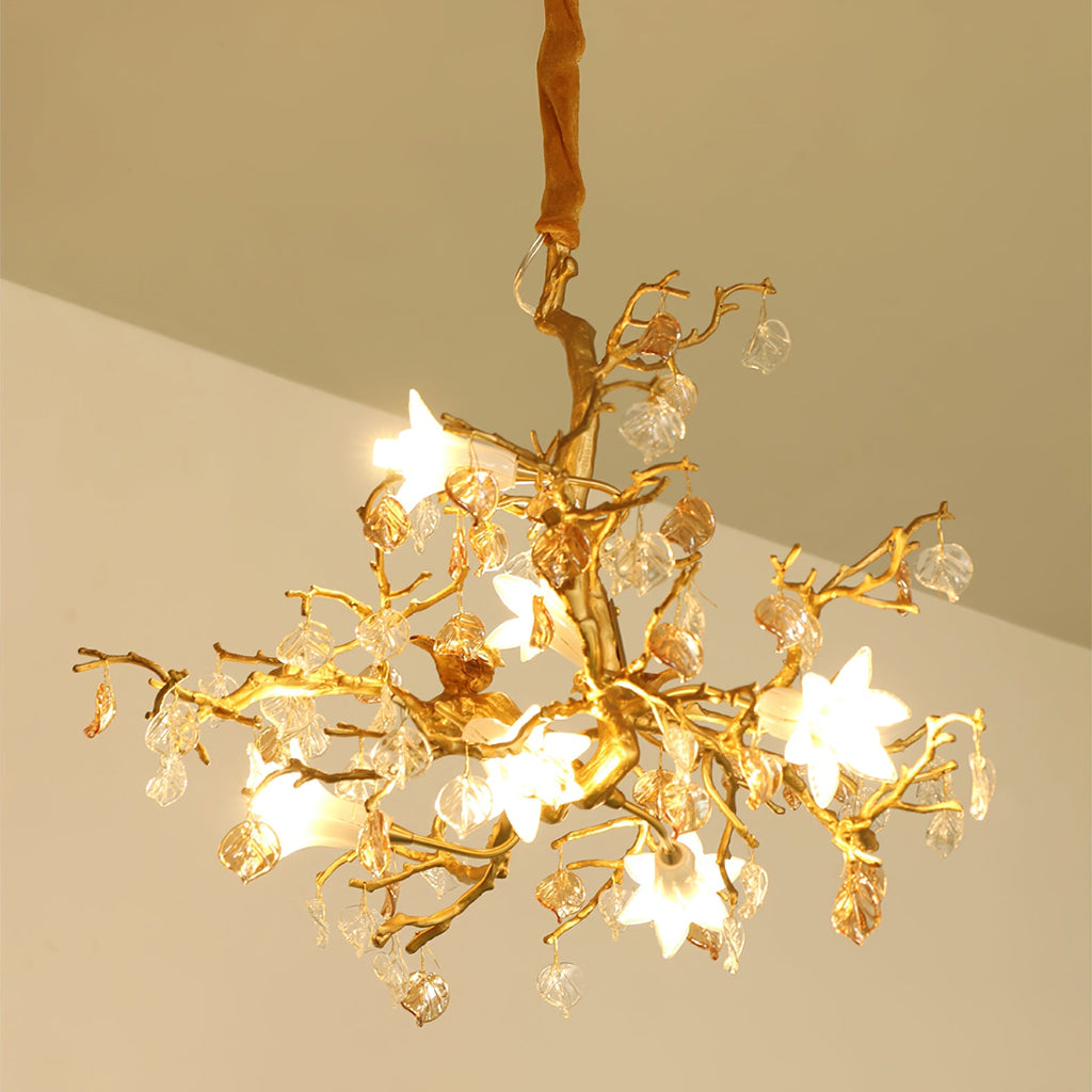 VERITY BLOOMING CRYSTAL CANDELABRA