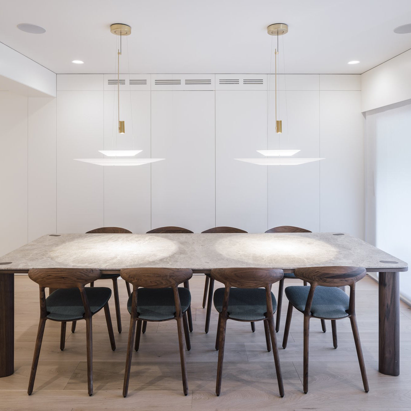 WINTHROP AERIS MODERN CEILING LUMINAIRE