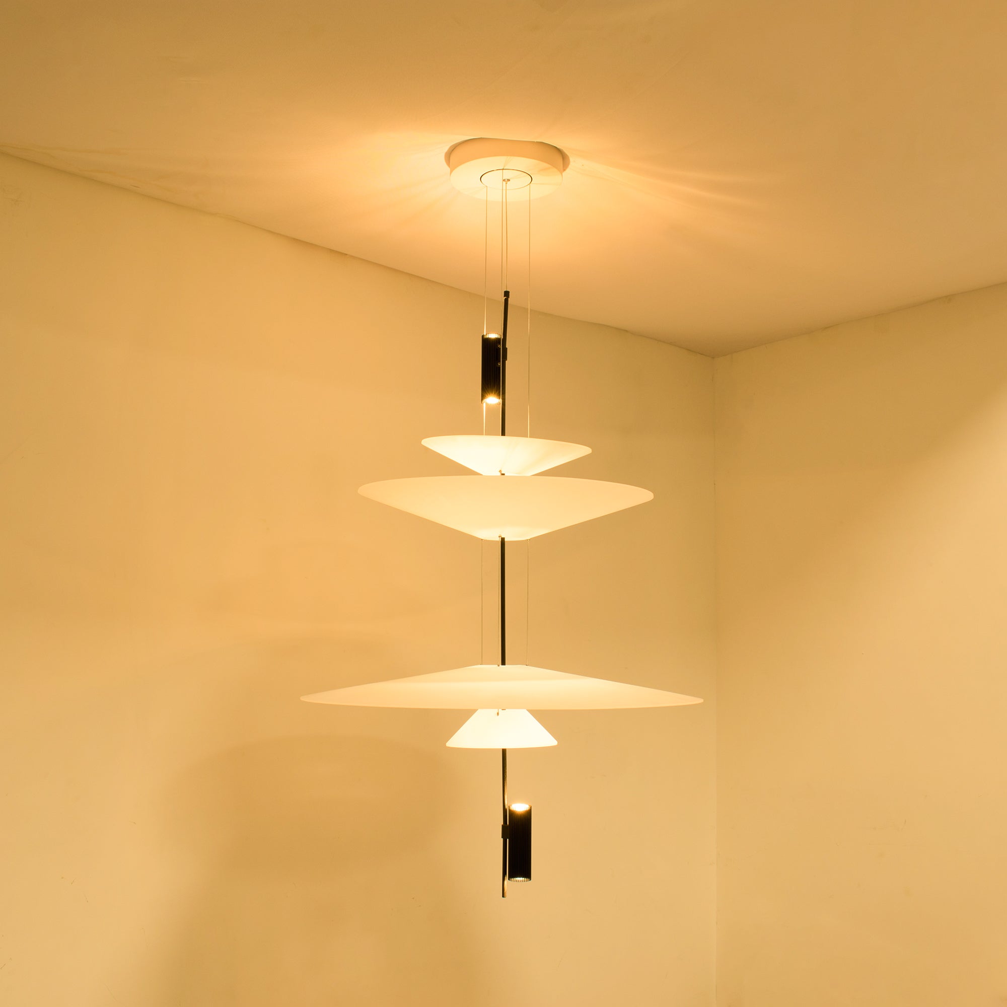 WINTHROP AERIS MODERN CEILING LUMINAIRE