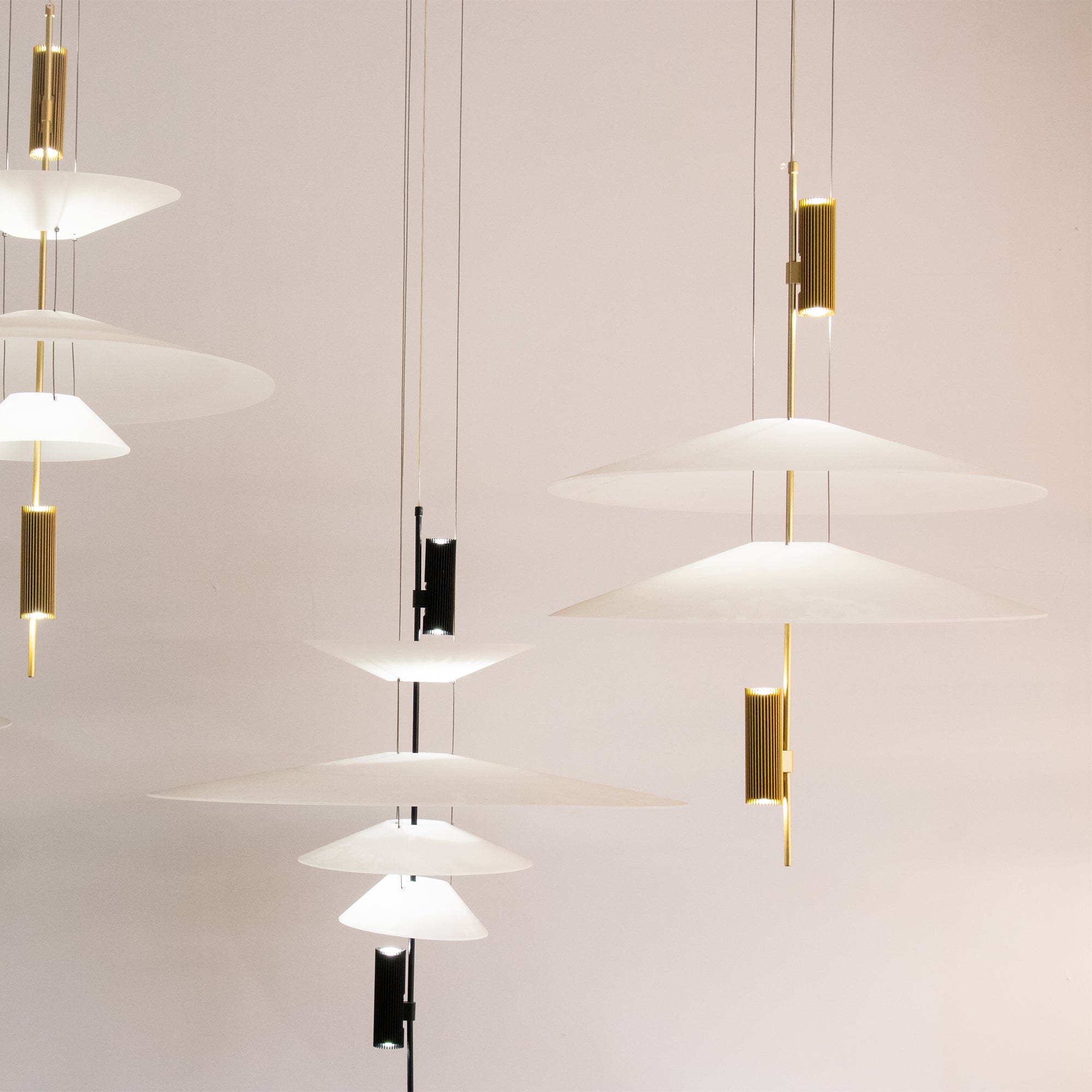 WINTHROP AERIS MODERN CEILING LUMINAIRE