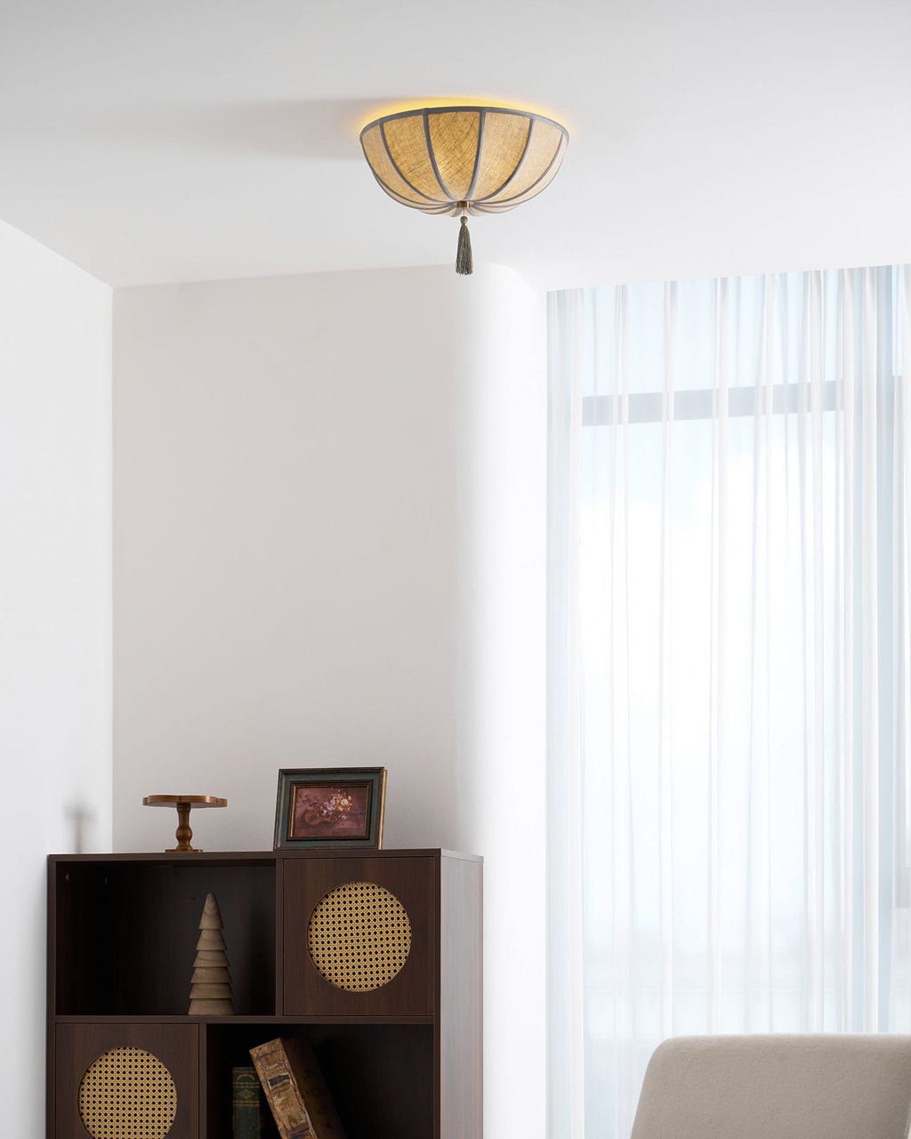 VIOLETTE BLOOM HANGING LANTERN