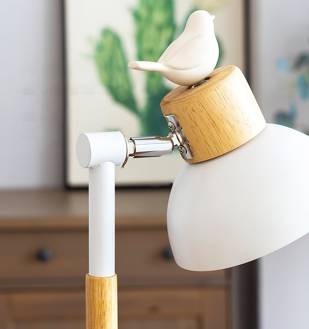 WINDSOR BENDABLE DESK LANTERN