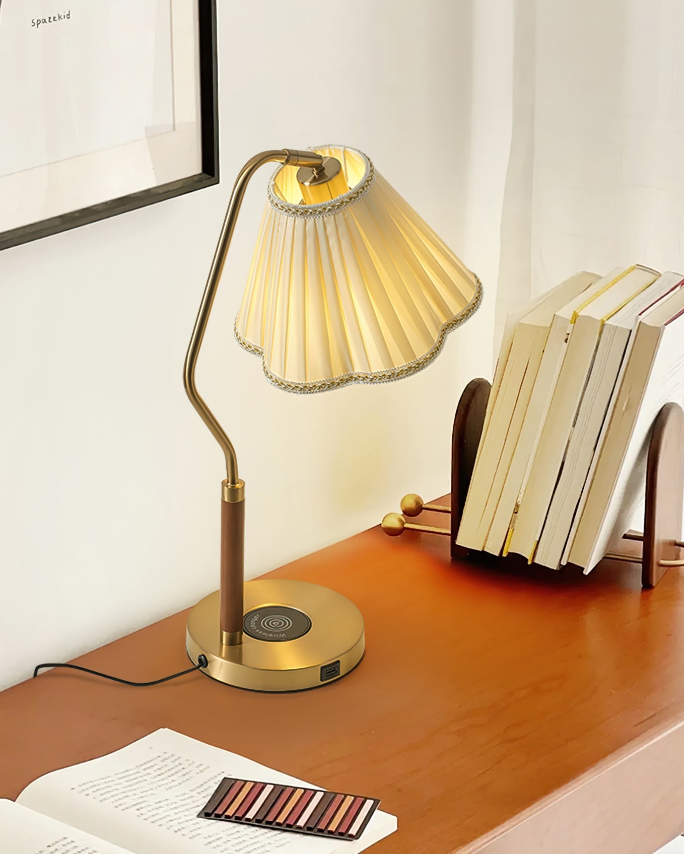 RAVENWOOD TEXTILE ILLUMINATOR