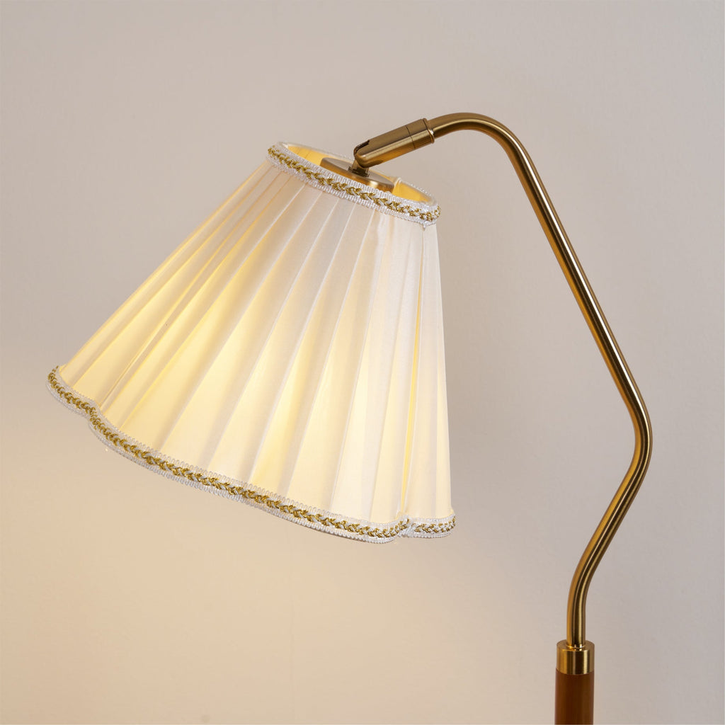 RAVENWOOD TEXTILE ILLUMINATOR