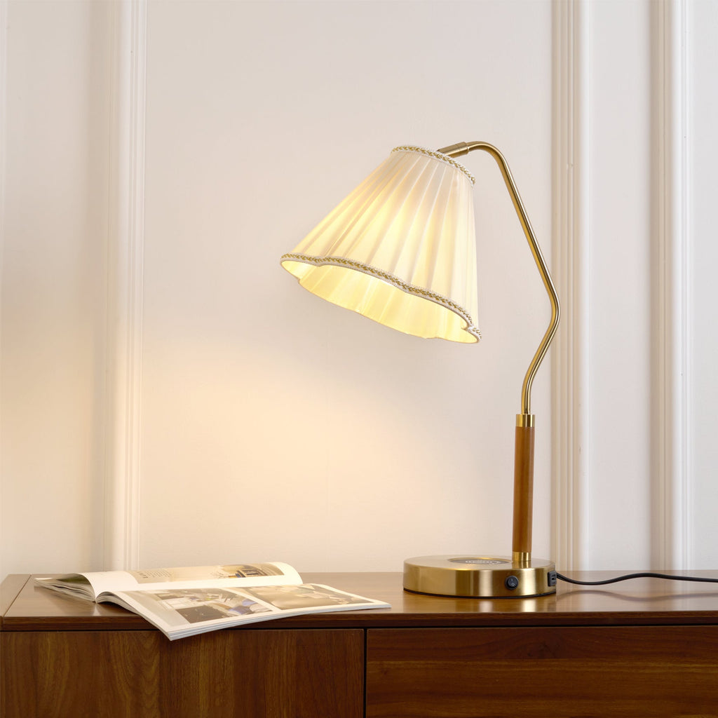 RAVENWOOD TEXTILE ILLUMINATOR