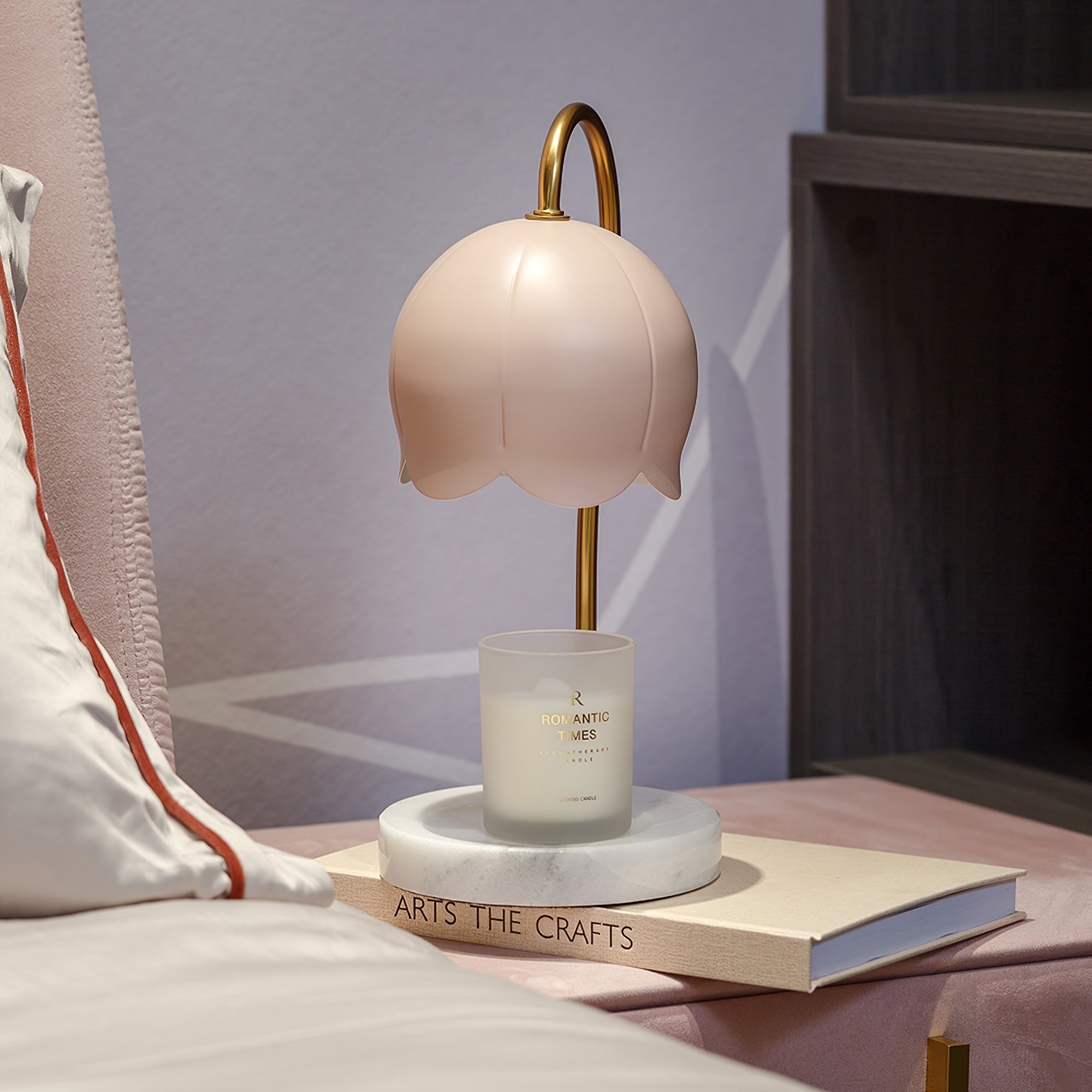 HEATHCLIFF FLORAL ILLUMINATION LANTERN