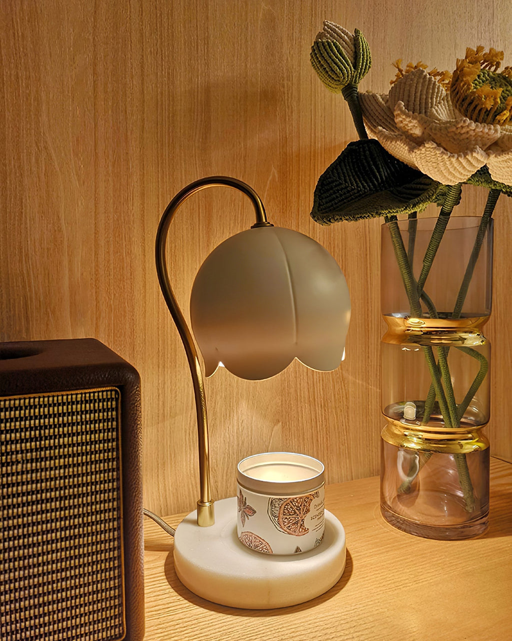 HEATHCLIFF FLORAL ILLUMINATION LANTERN