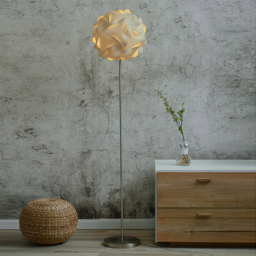 FLORENCE PETAL FLOOR LAMP
