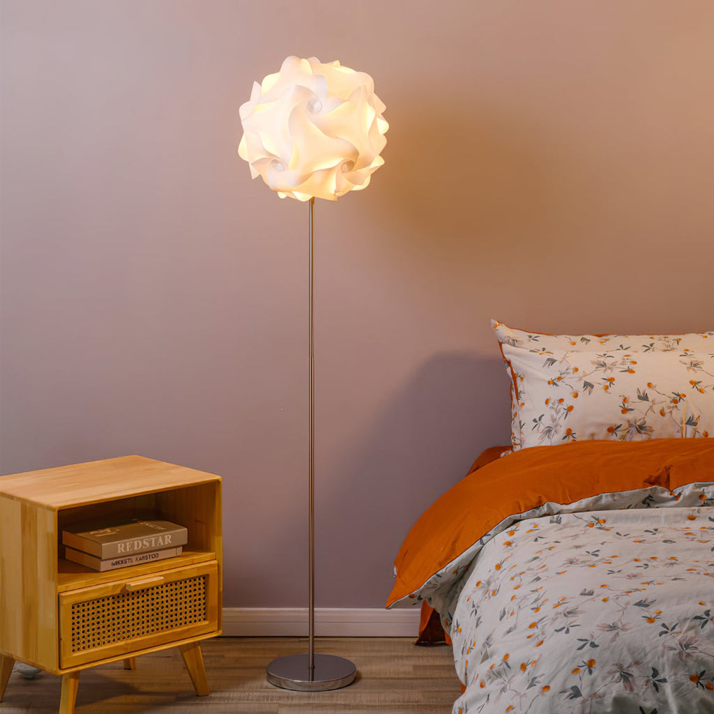FLORENCE PETAL FLOOR LAMP