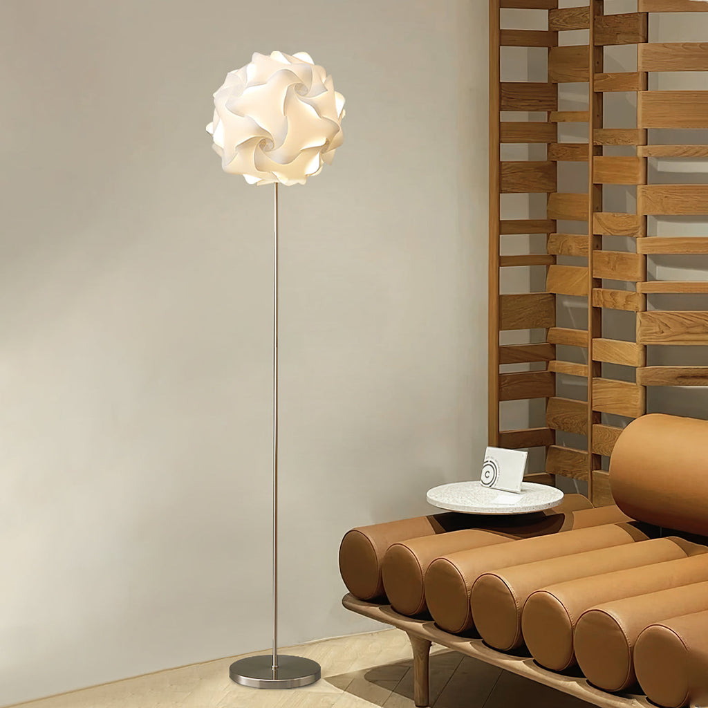 FLORENCE PETAL FLOOR LAMP
