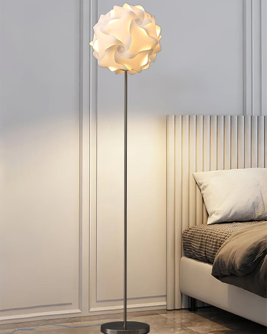 FLORENCE PETAL FLOOR LAMP