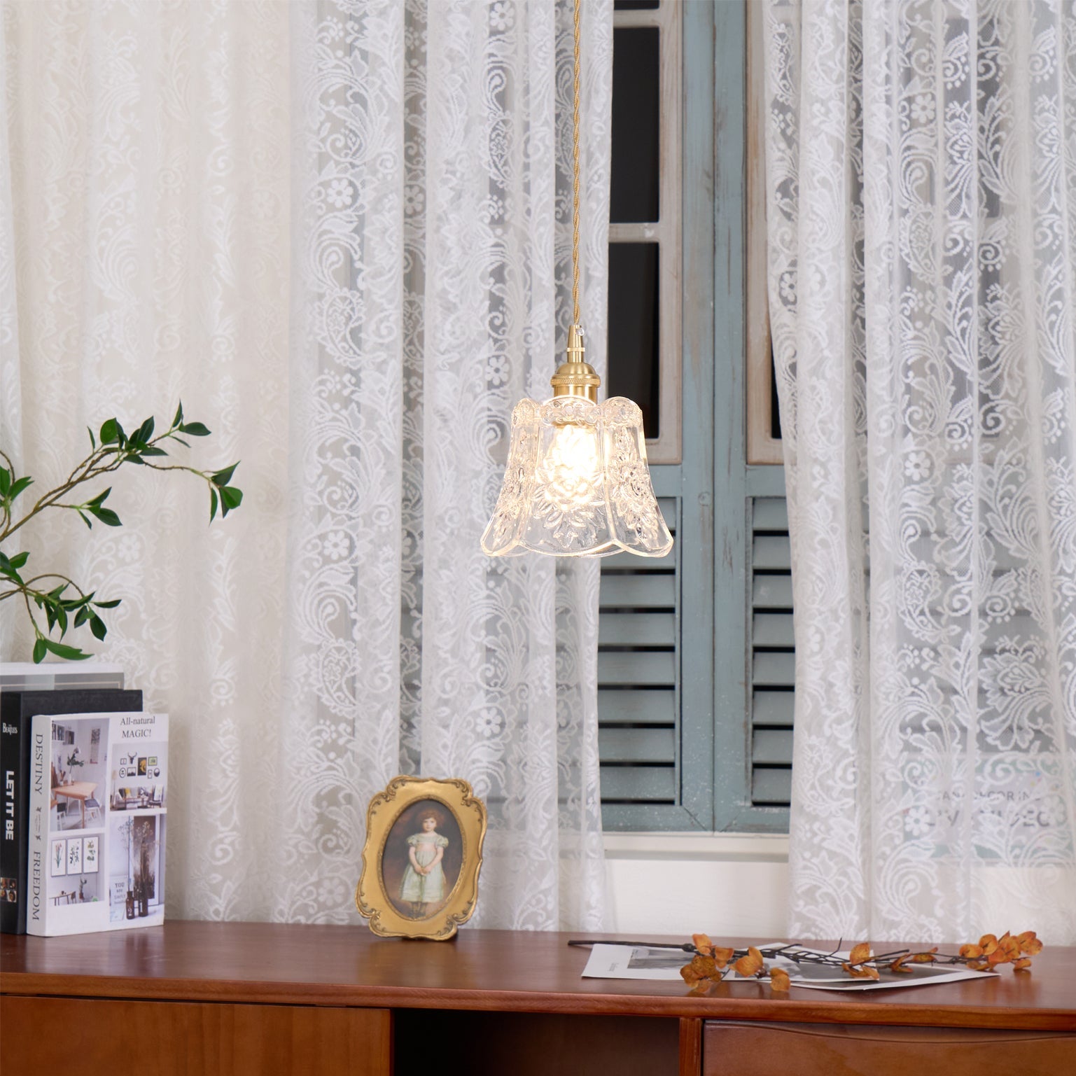 FLORENCE PETAL CRYSTAL HANGING LAMP