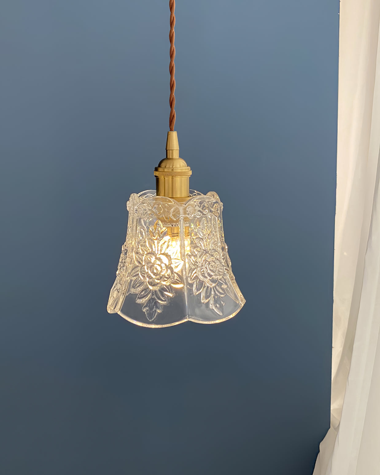 FLORENCE PETAL CRYSTAL HANGING LAMP