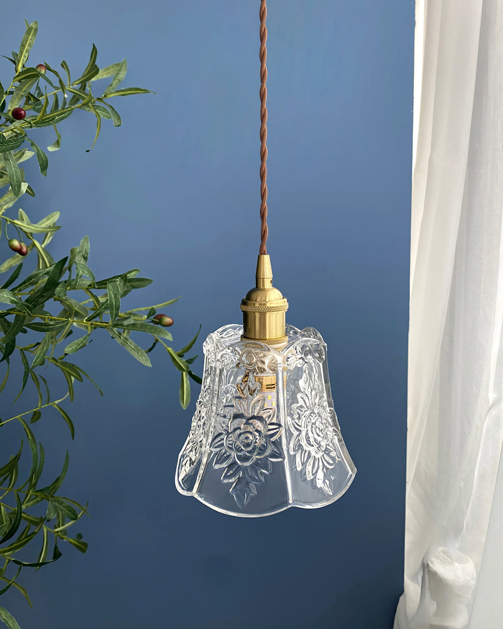 FLORENCE PETAL CRYSTAL HANGING LAMP