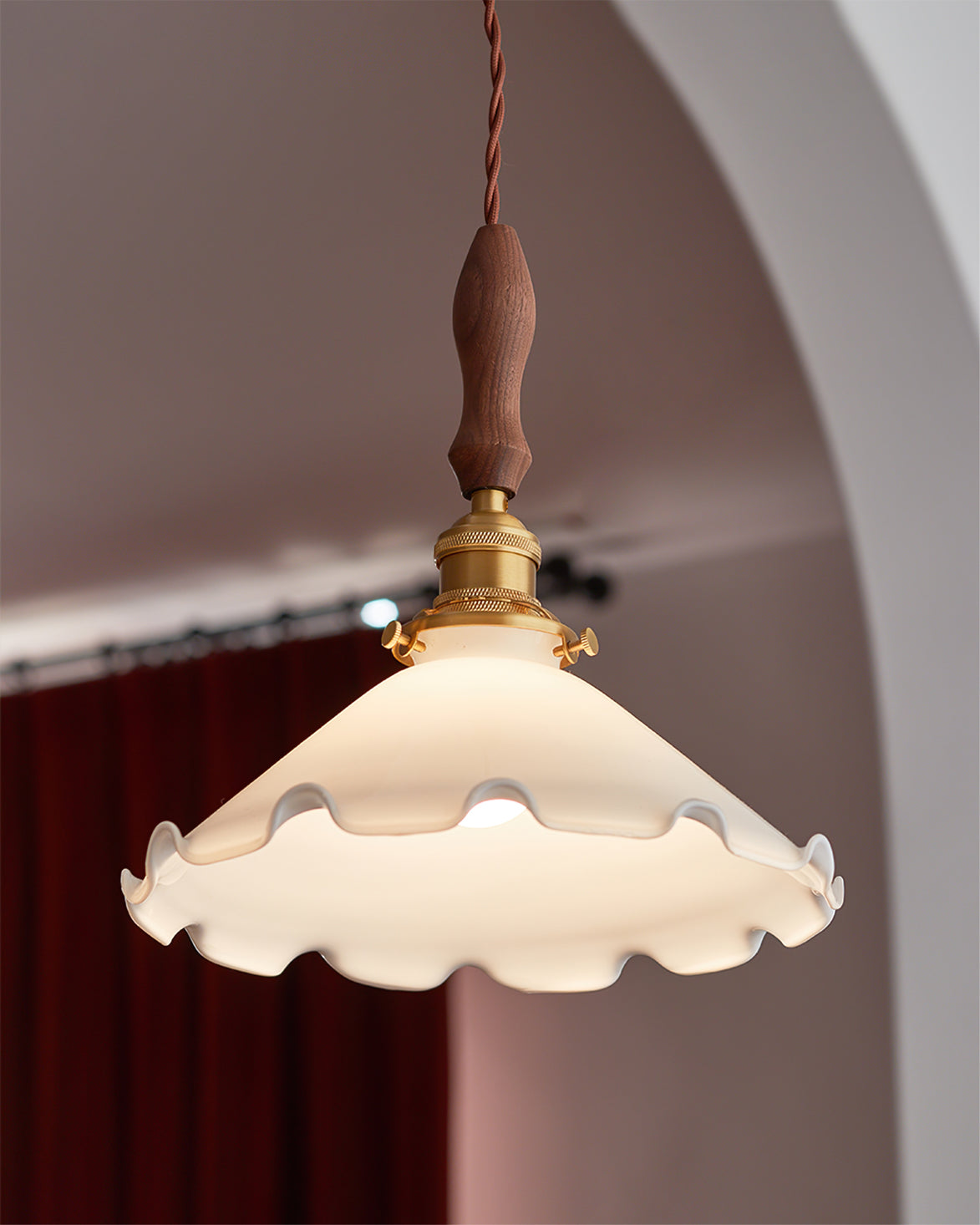 FLORENTINE BLOOM HANGING LIGHT