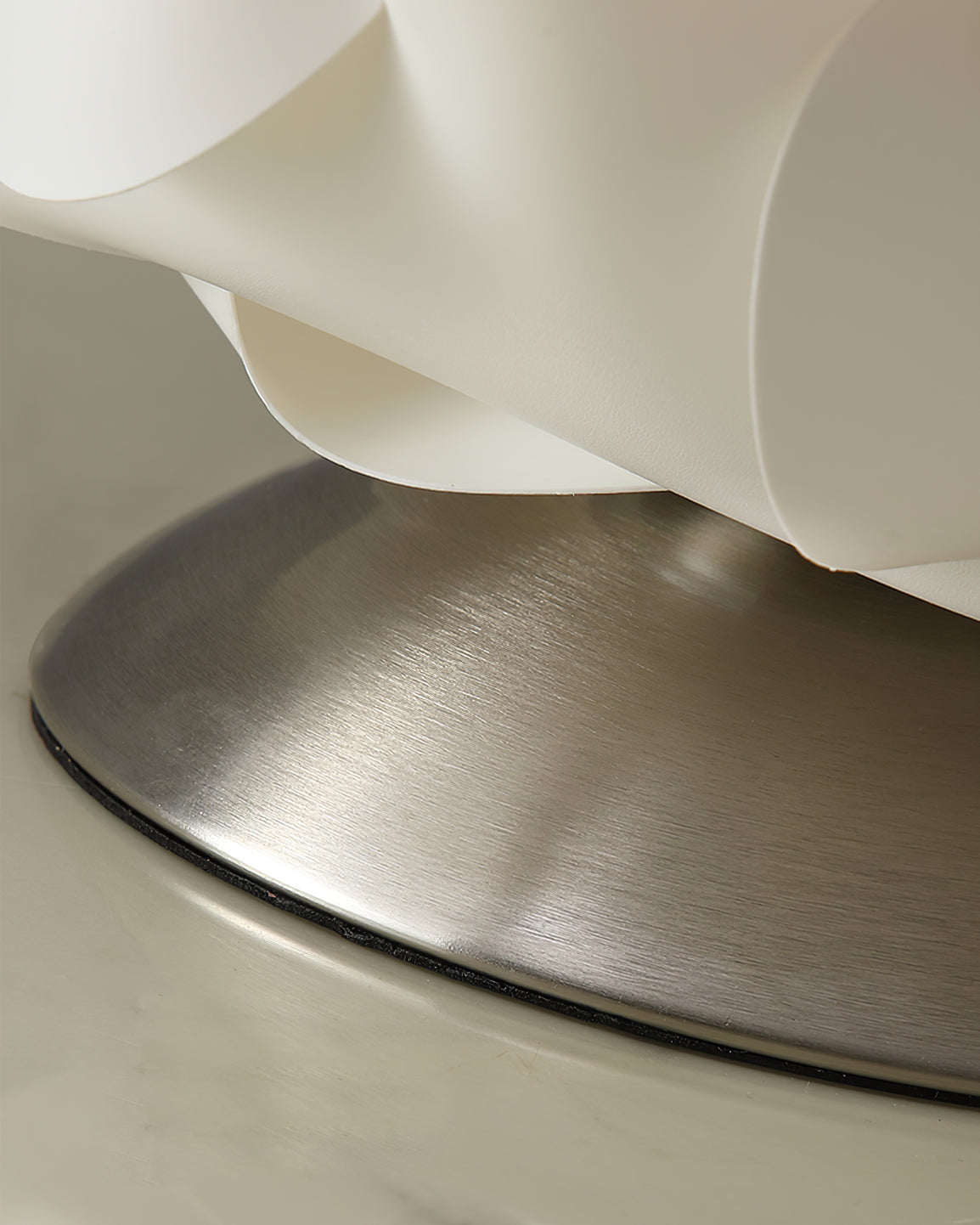 VERITY BLOOMING PETAL LAMP
