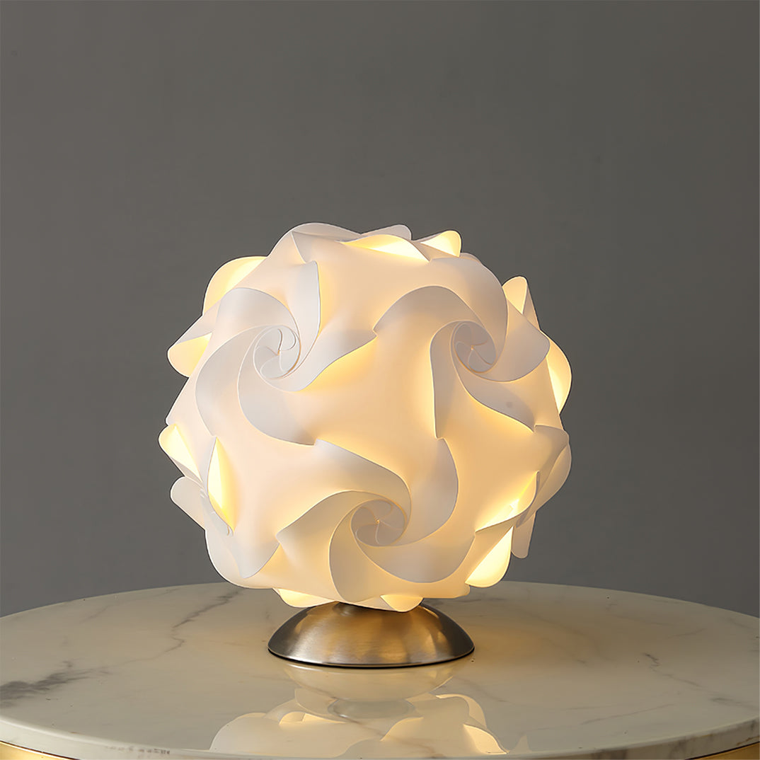 VERITY BLOOMING PETAL LAMP