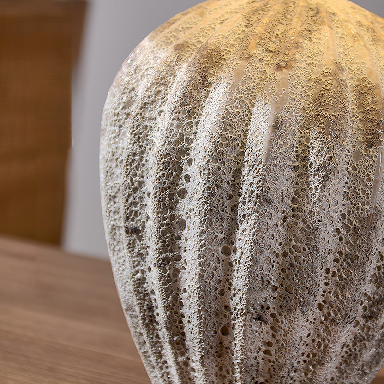 WINTHROP RIBBED CERAMIC ILLUMINATOR