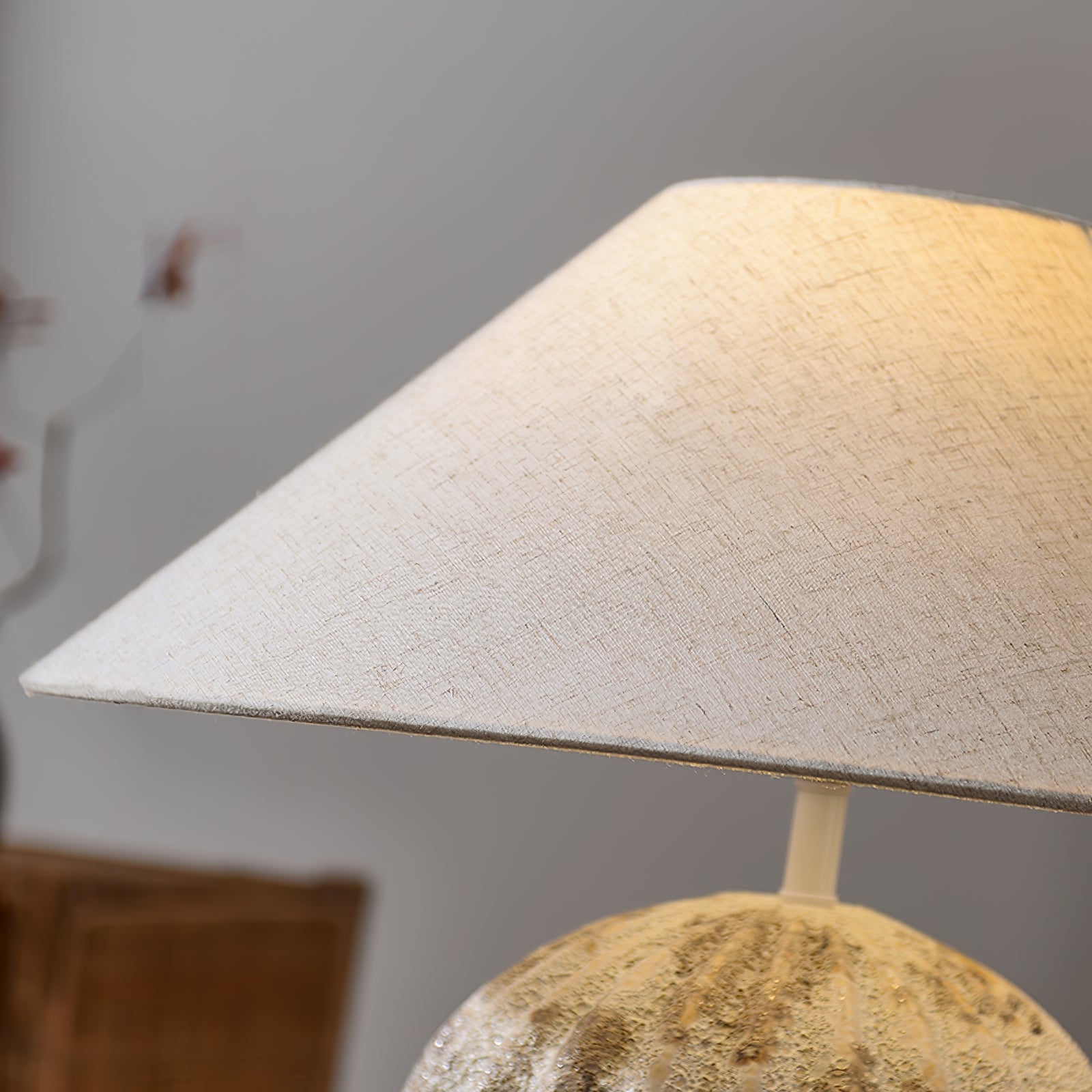 WINTHROP RIBBED CERAMIC ILLUMINATOR