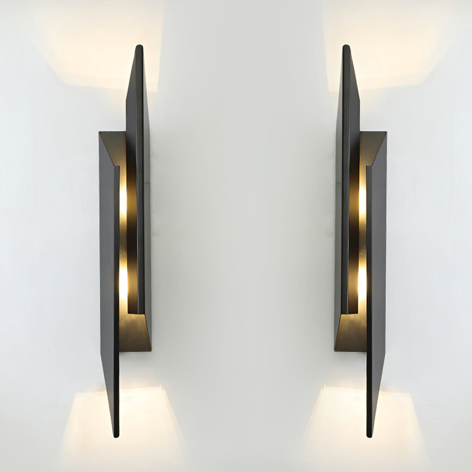 FENWICK FOLDING WALL SCONCE