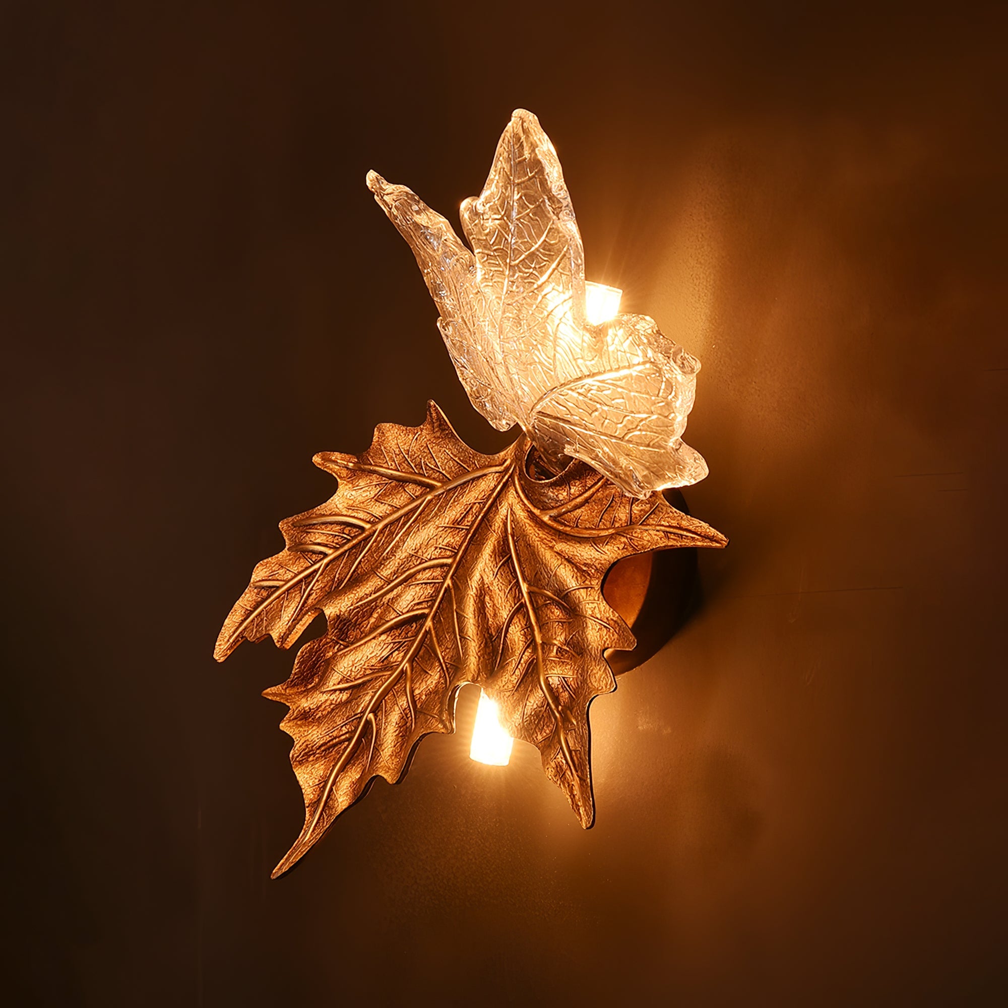 VERDANT FOLIAGE ILLUMINATION WALL SCONCE