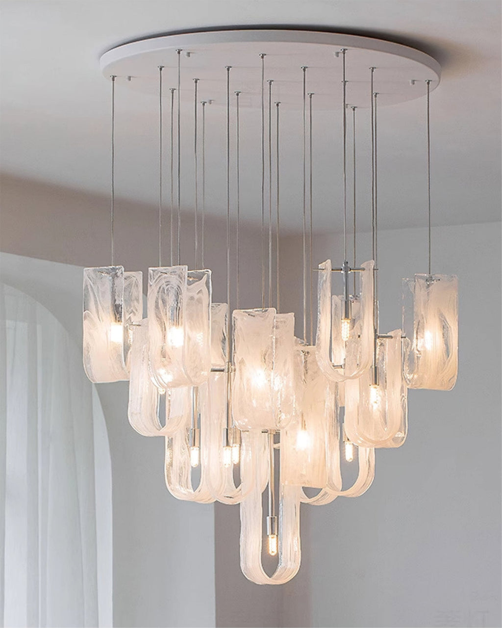 VANDERBILT CRYSTAL TEARDROP LUMINAIRE