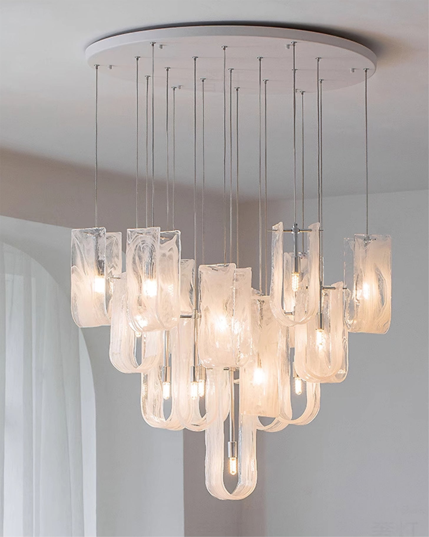 VANDERBILT CRYSTAL TEARDROP LUMINAIRE