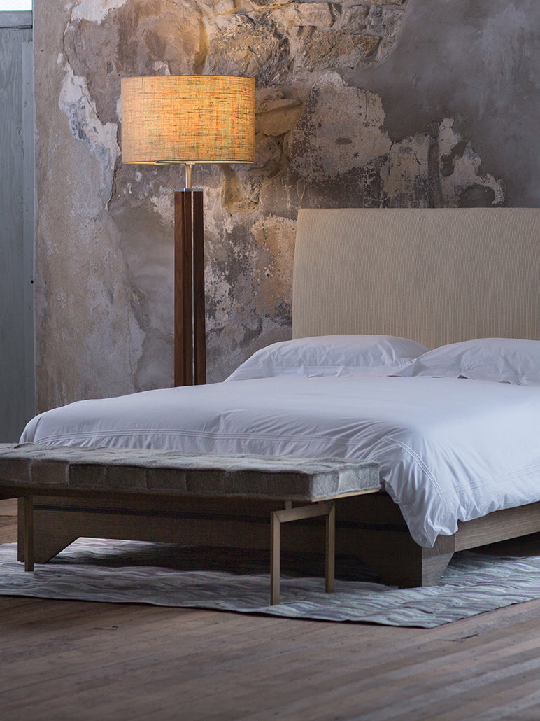 WINTHROP SLEEK TAPERED LAMP