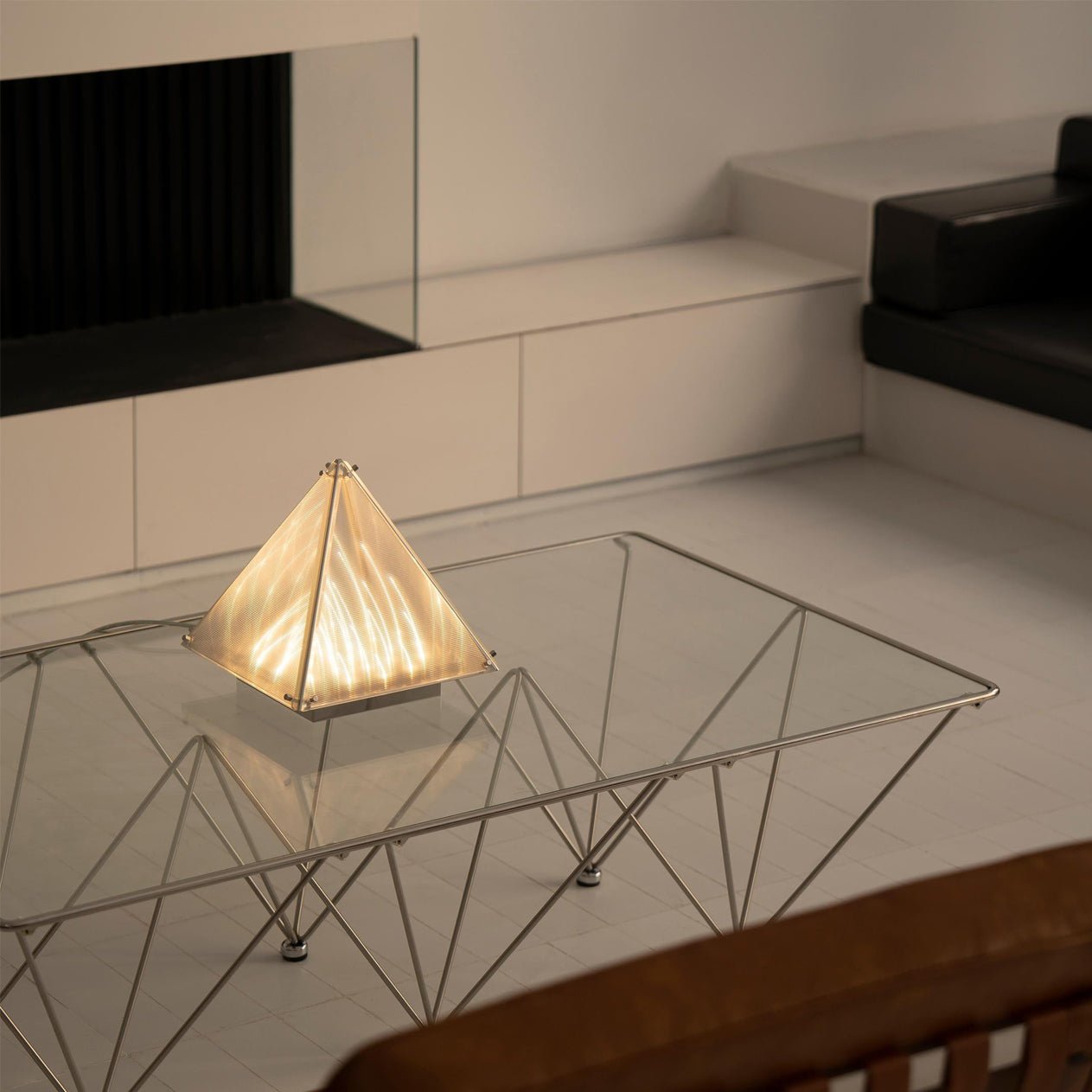 BRACKENWOOD GEOMETRIC ILLUMINATION LAMP